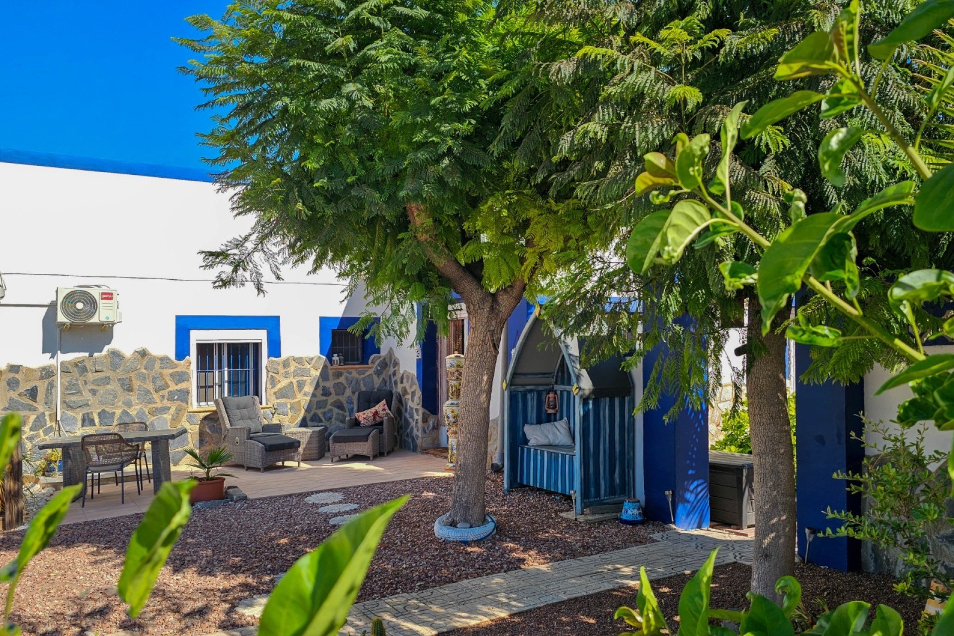 Resale - Country Property -
El Realengo