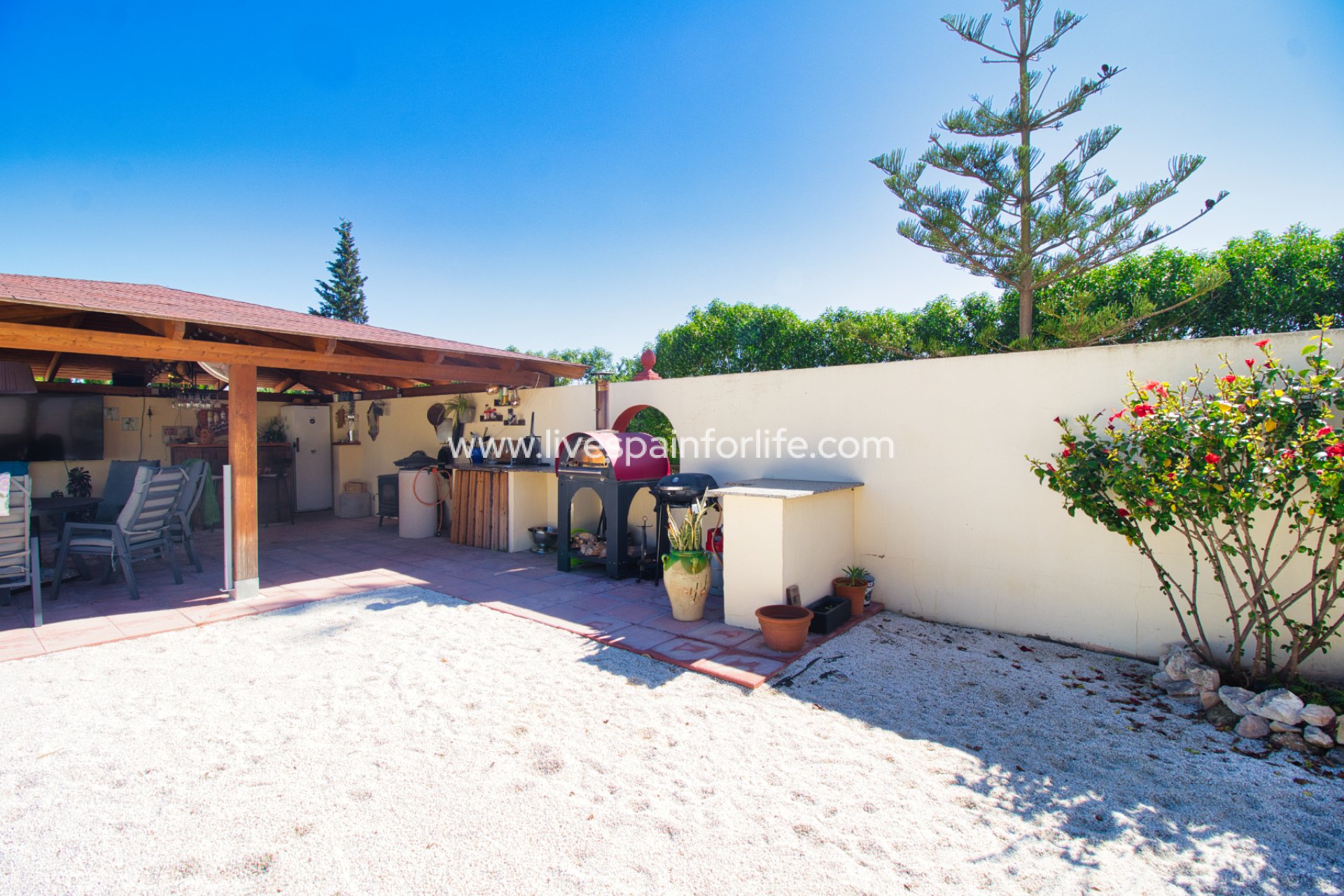 Resale - Country Property -
Formentera Del Segura