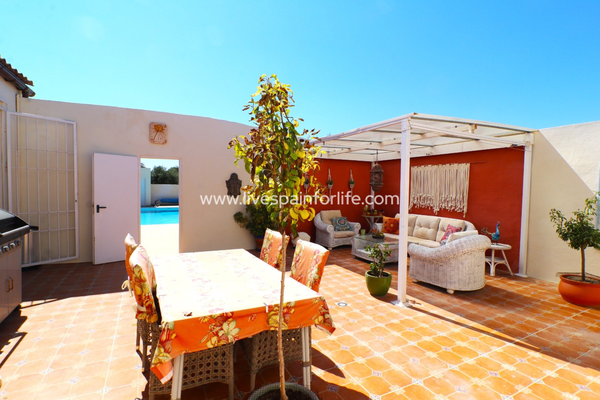 Resale - Country Property -
Granja de Rocamora