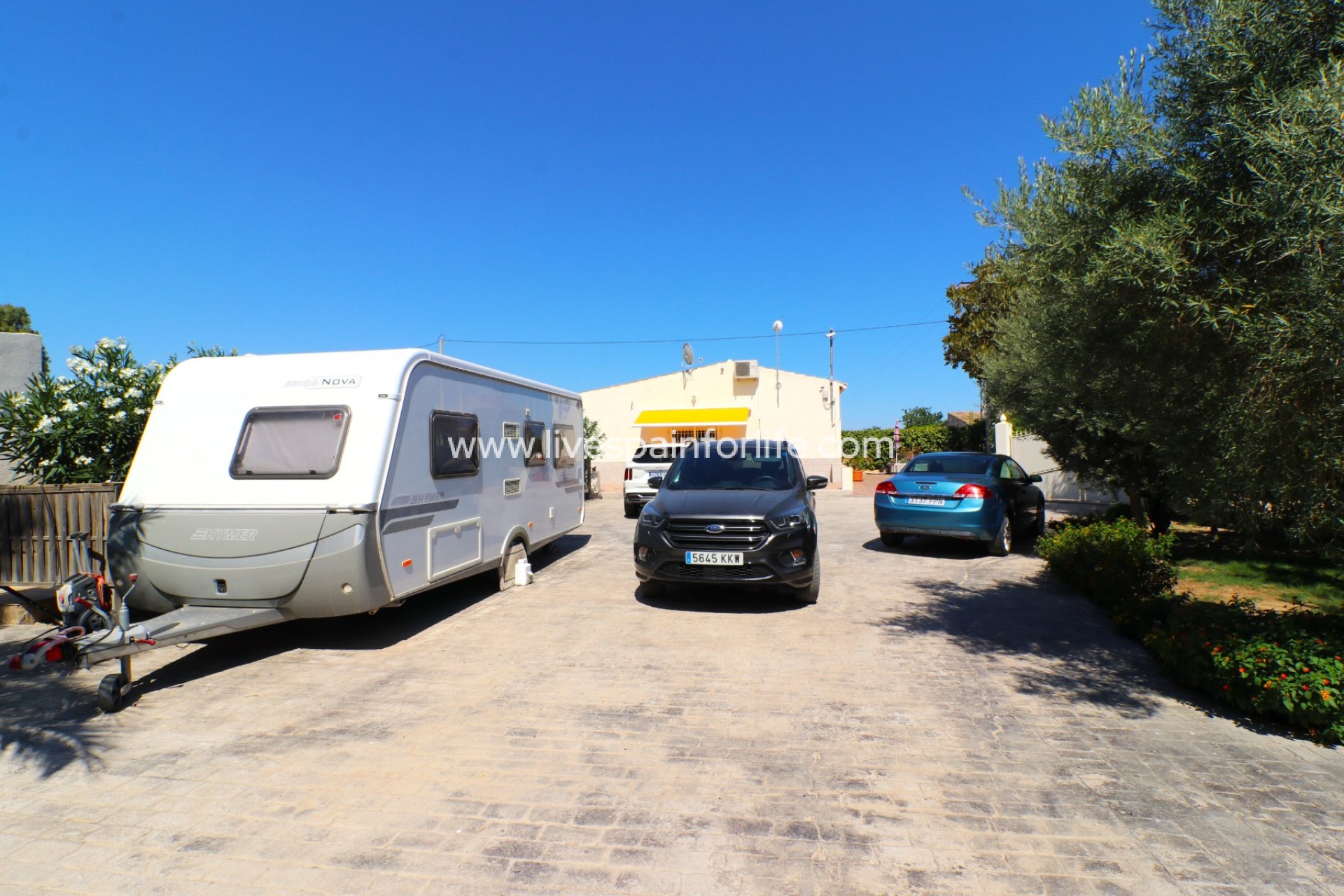 Resale - Country Property -
Granja de Rocamora