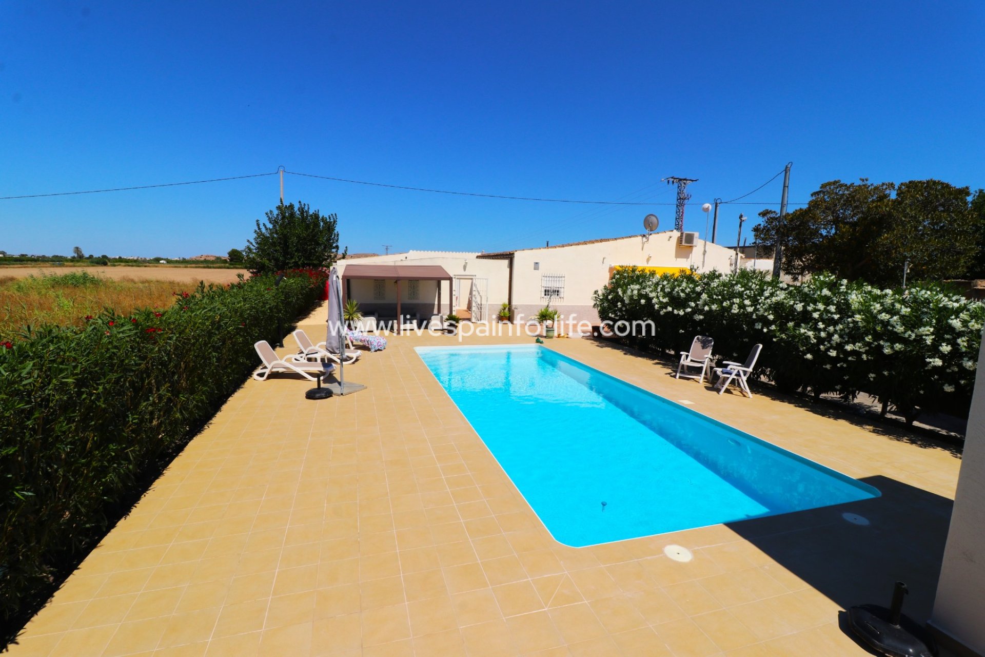 Resale - Country Property -
Granja de Rocamora