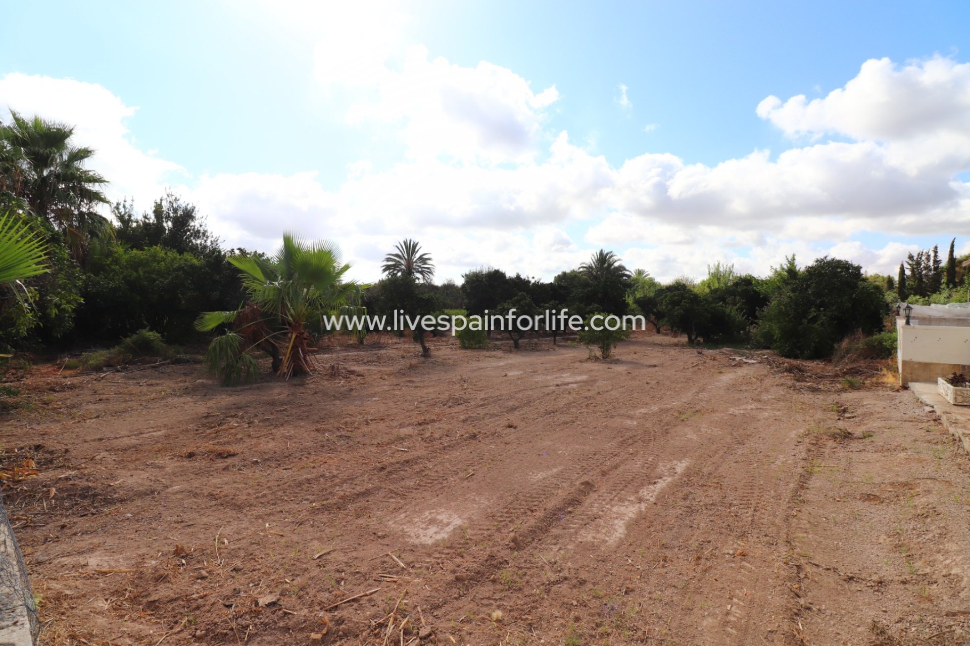 Resale - Country Property -
Heredades