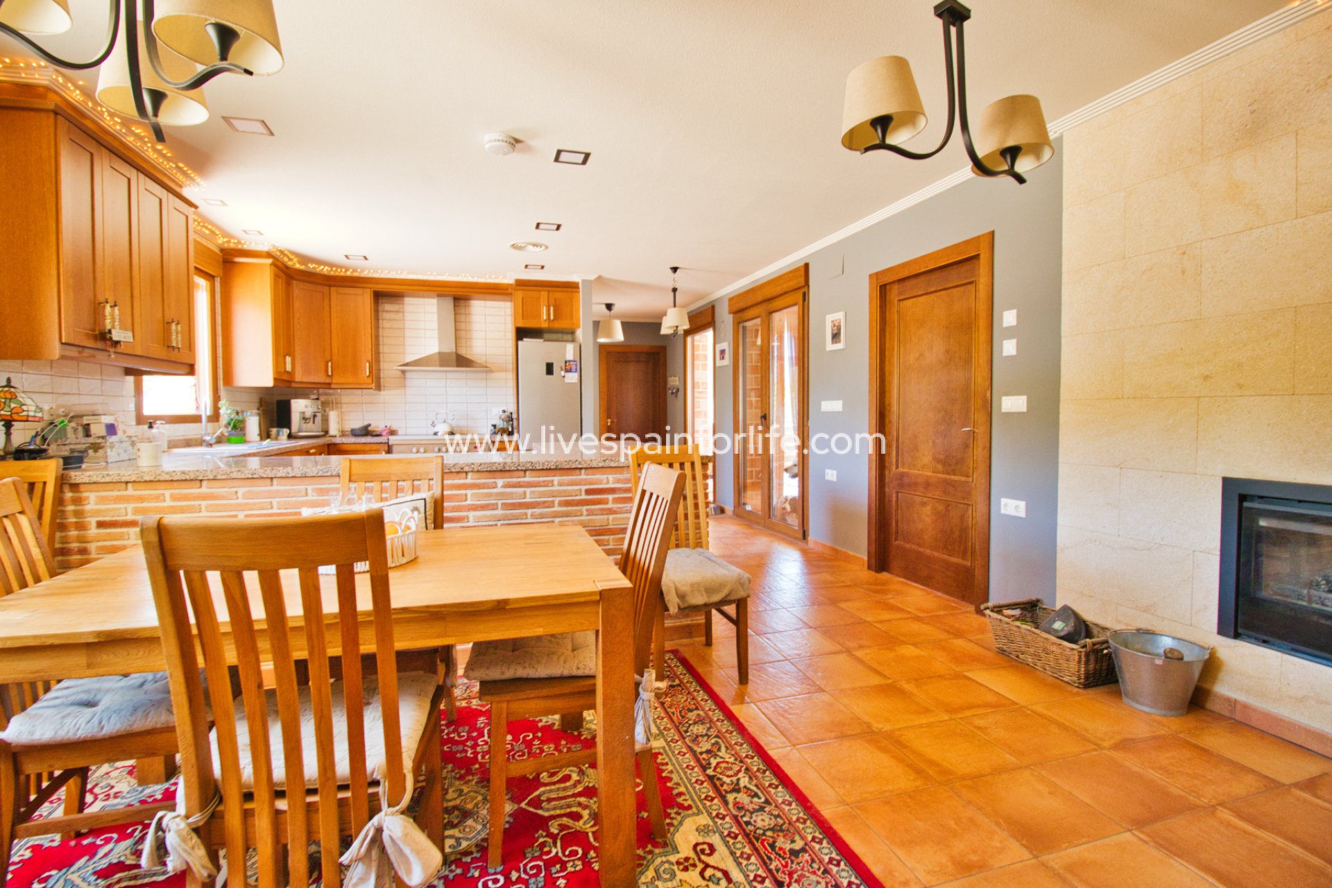 Resale - Country Property -
Hondon De Las Nieves