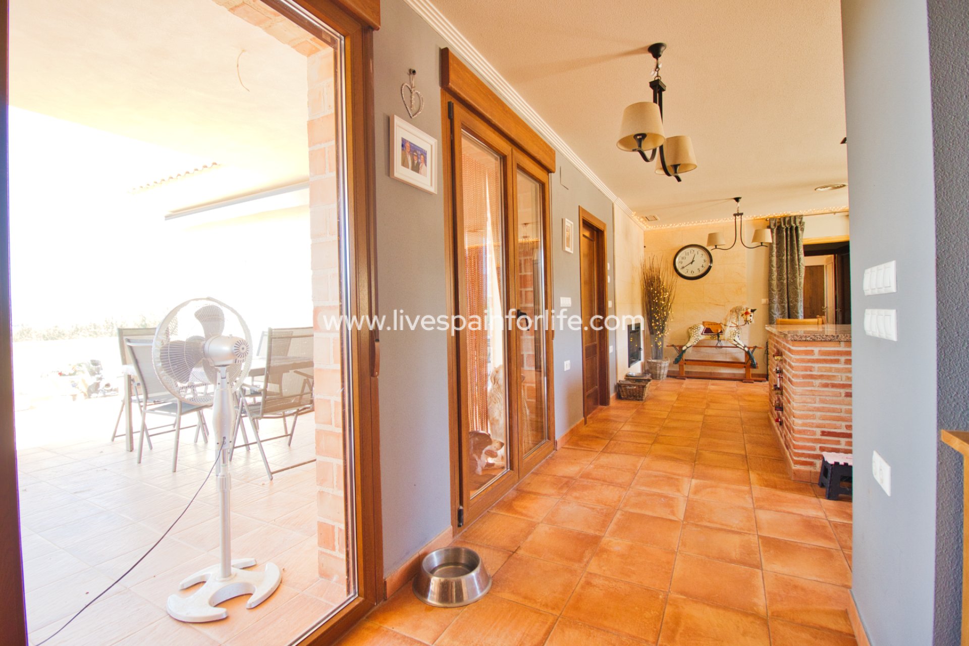Resale - Country Property -
Hondon De Las Nieves