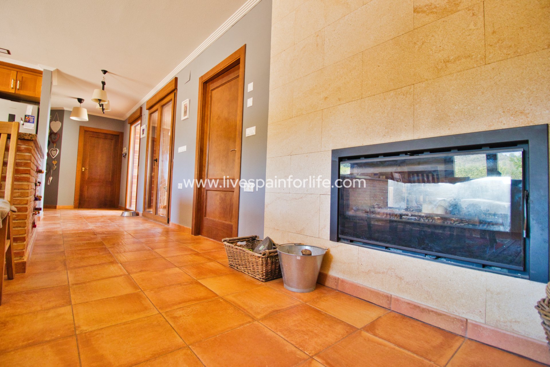 Resale - Country Property -
Hondon De Las Nieves