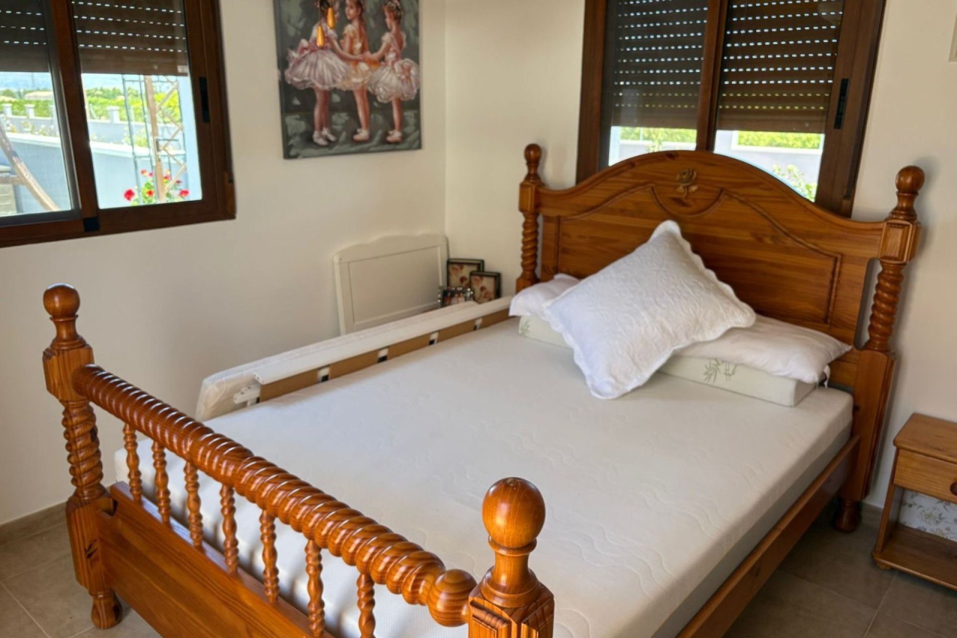 Resale - Country Property -
Jacarilla