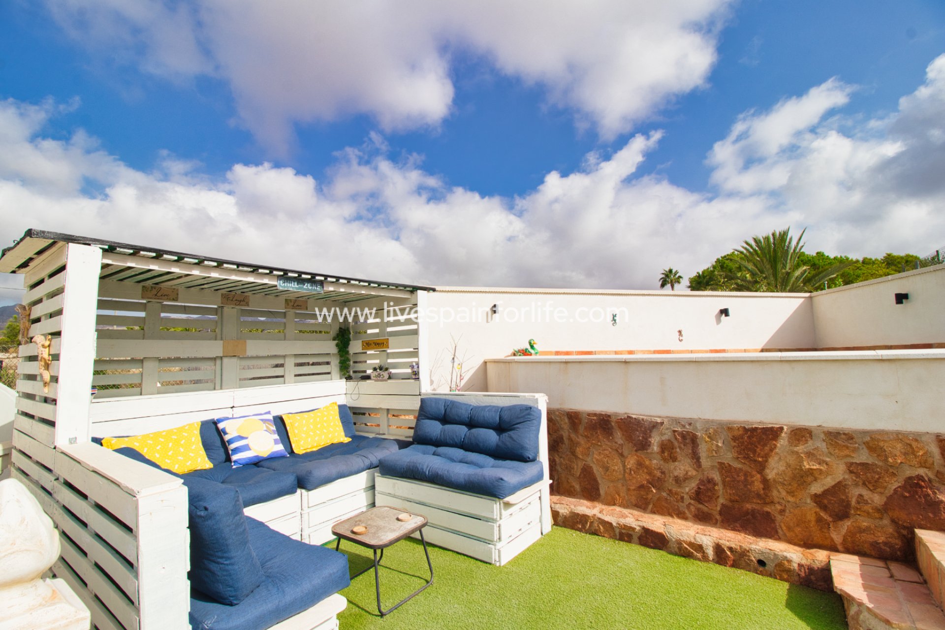 Resale - Country Property -
La Murada