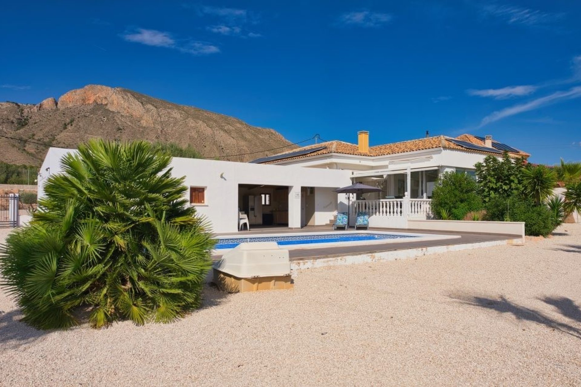 Resale - Country Property -
Macisvenda