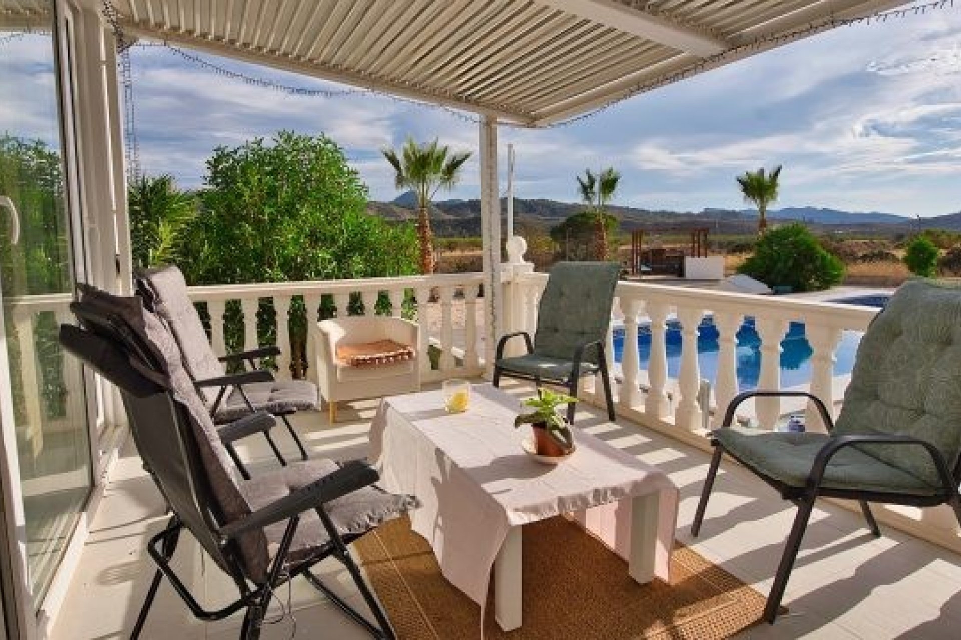 Resale - Country Property -
Macisvenda