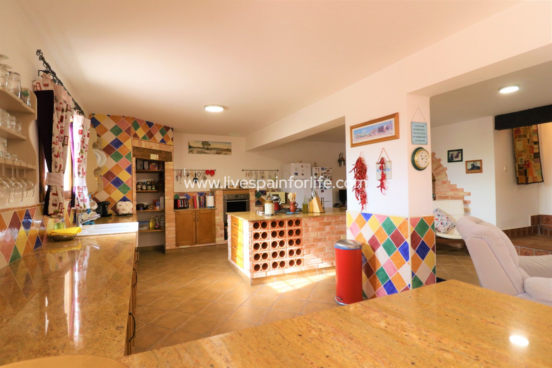 Resale - Country Property -
Macisvenda