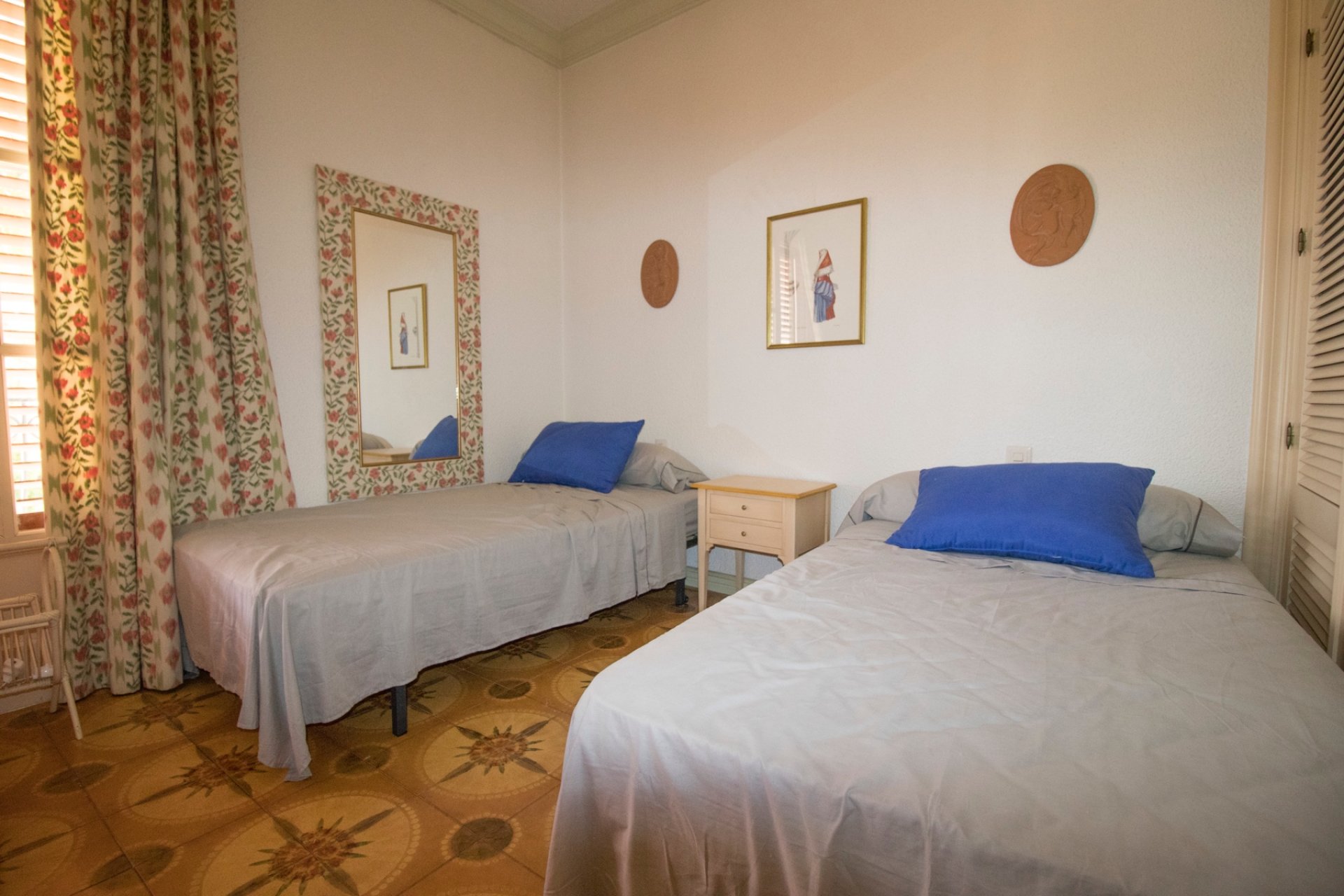 Resale - Country Property -
Novelda