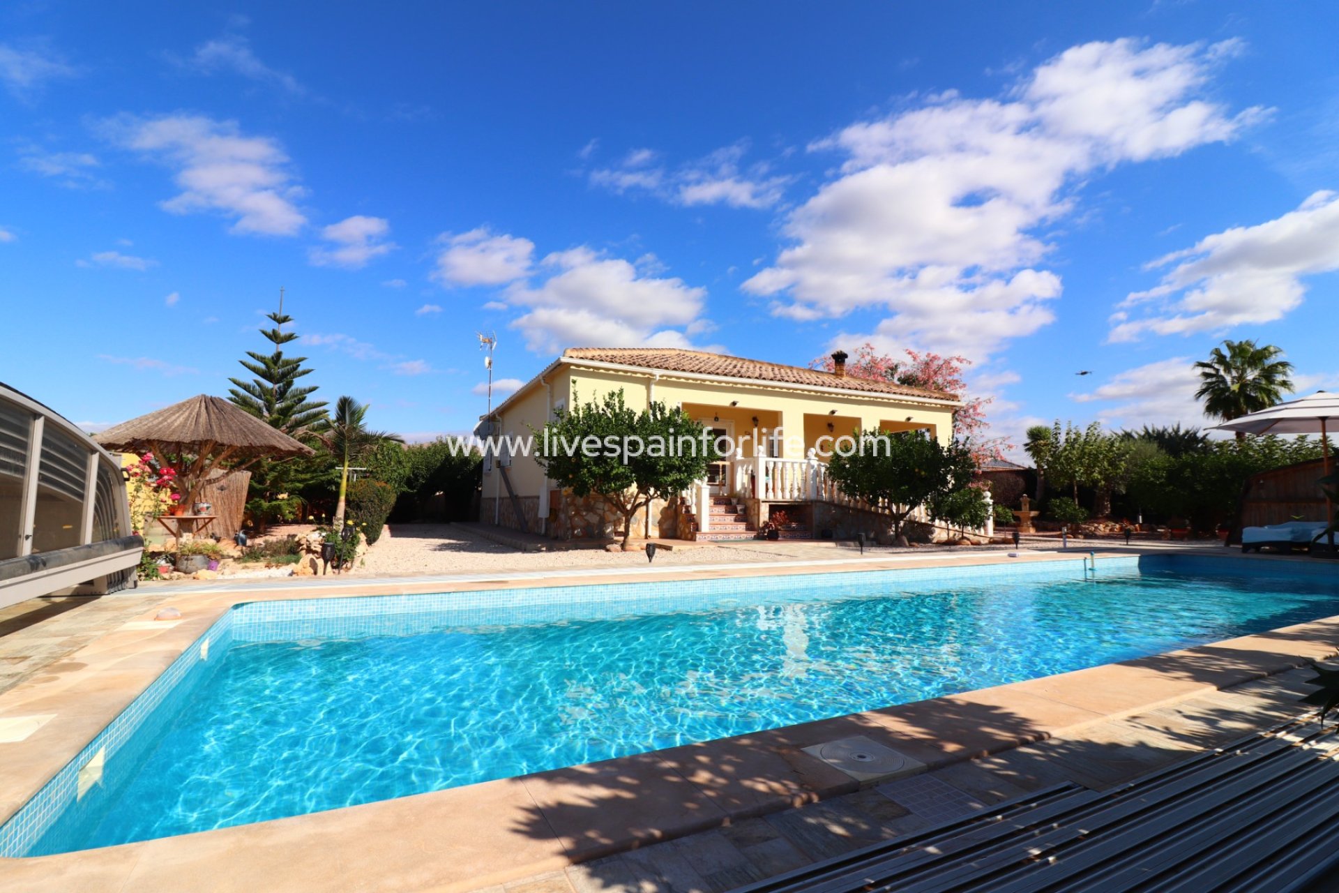 Resale - Country Property -
Orihuela - La Campaneta