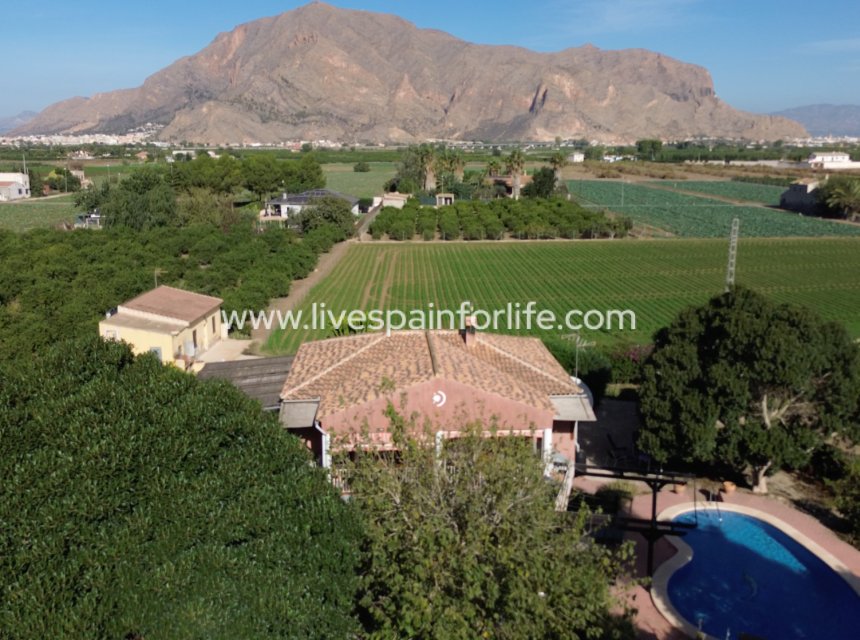 Resale - Country Property -
Orihuela - San Bartolome