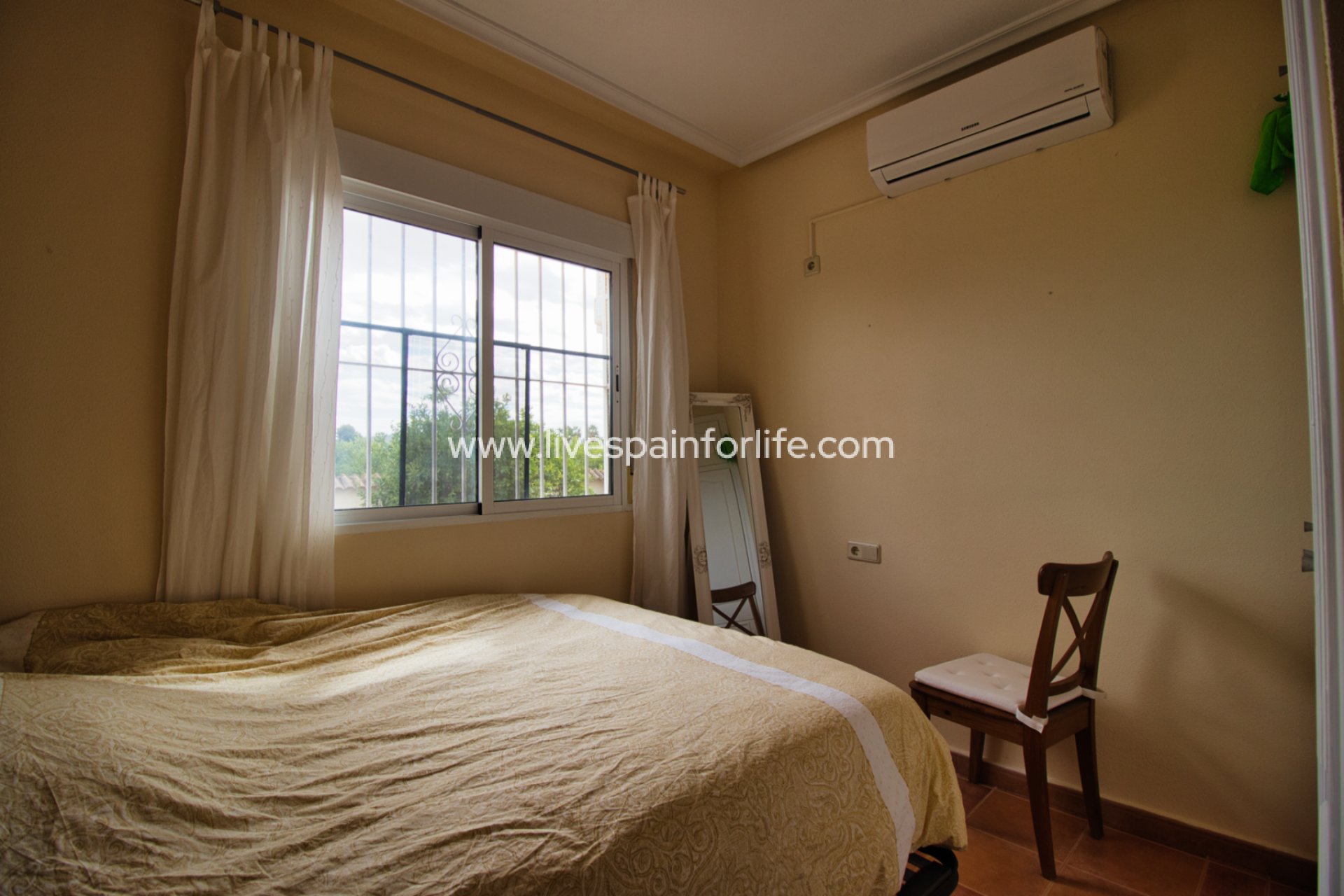 Resale - Country Property -
Orihuela