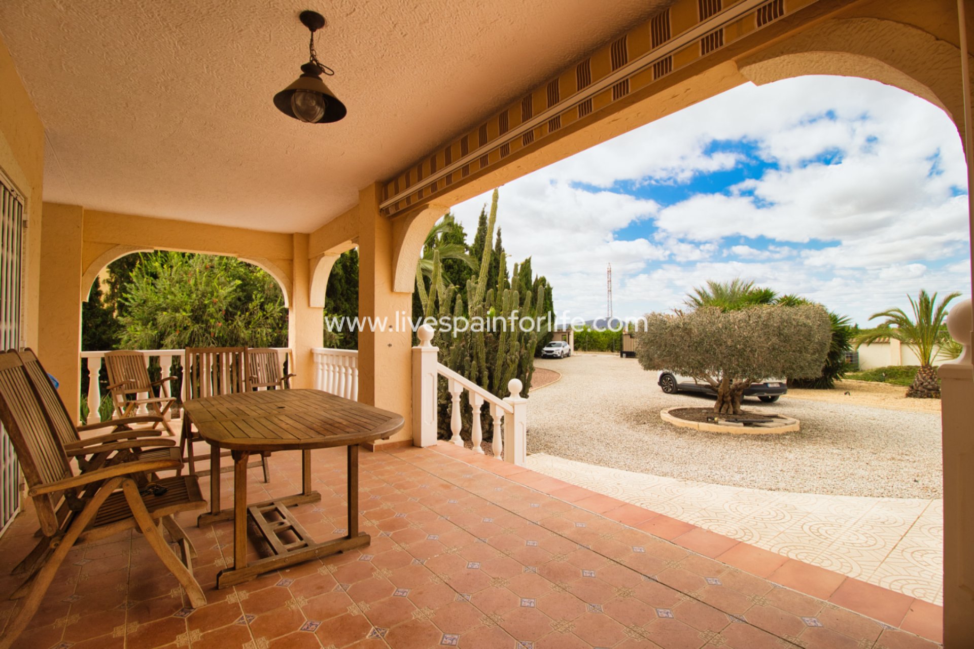 Resale - Country Property -
Orihuela