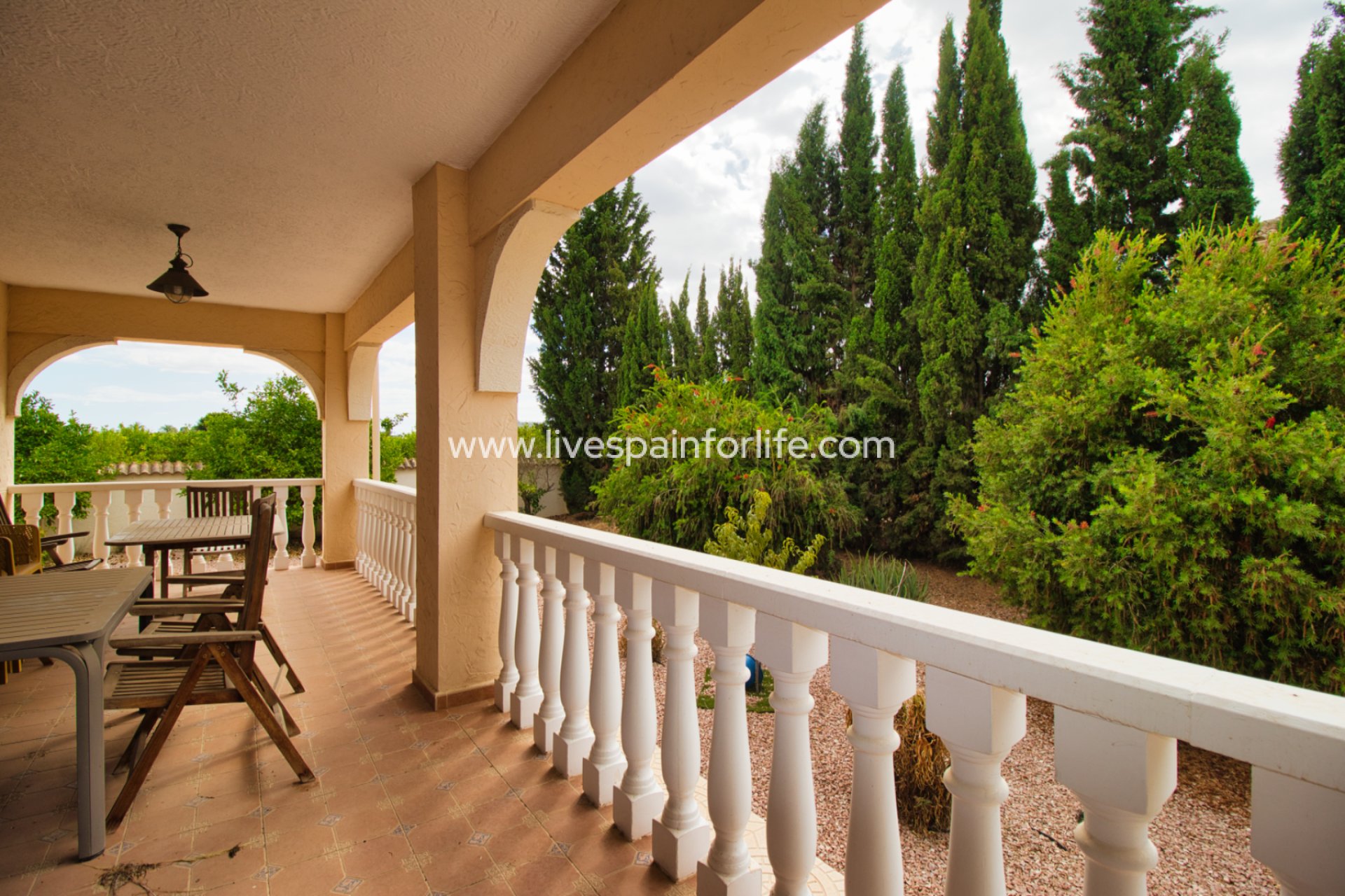 Resale - Country Property -
Orihuela