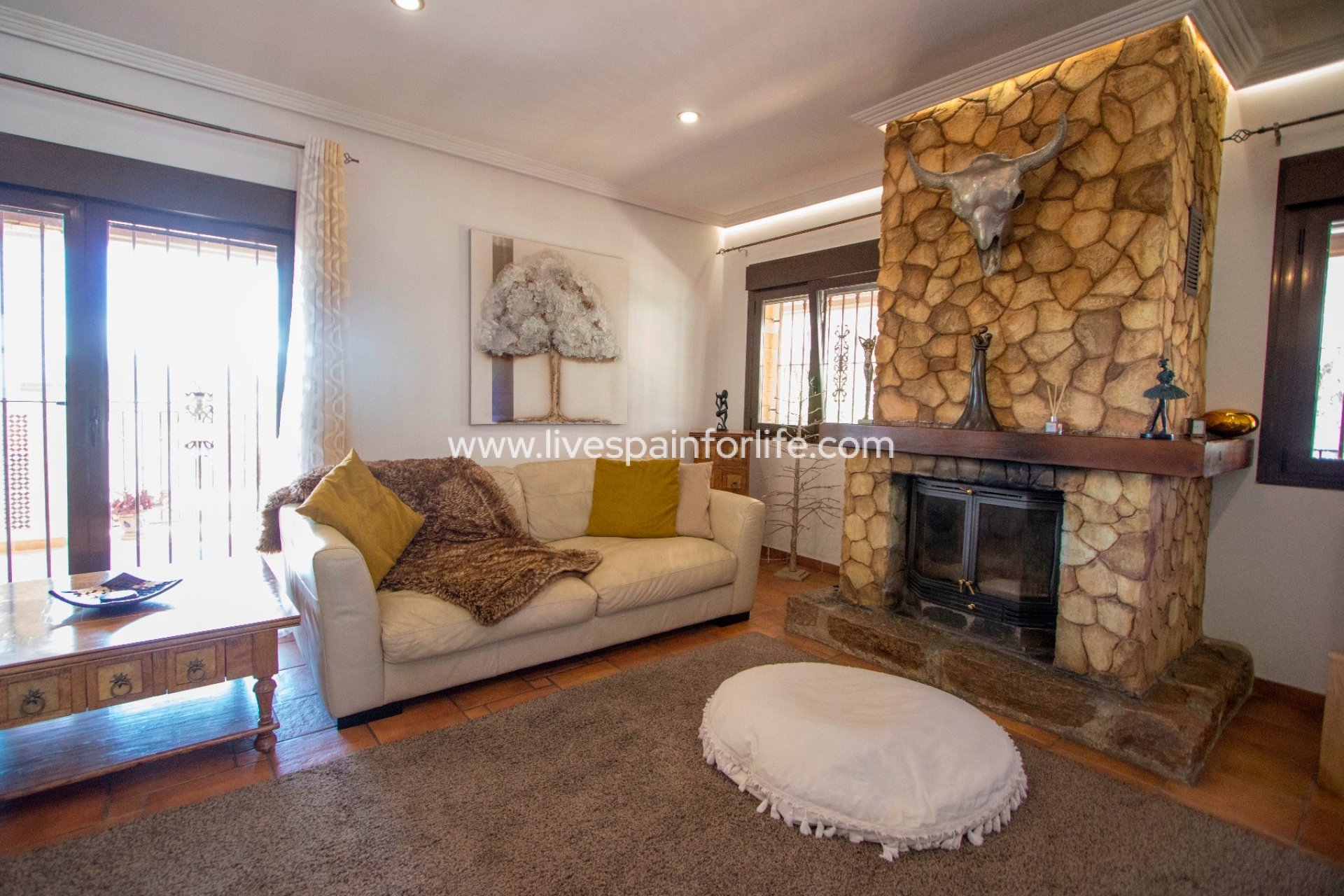 Resale - Country Property -
Orihuela