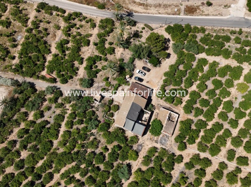 Resale - Country Property -
Orihuela