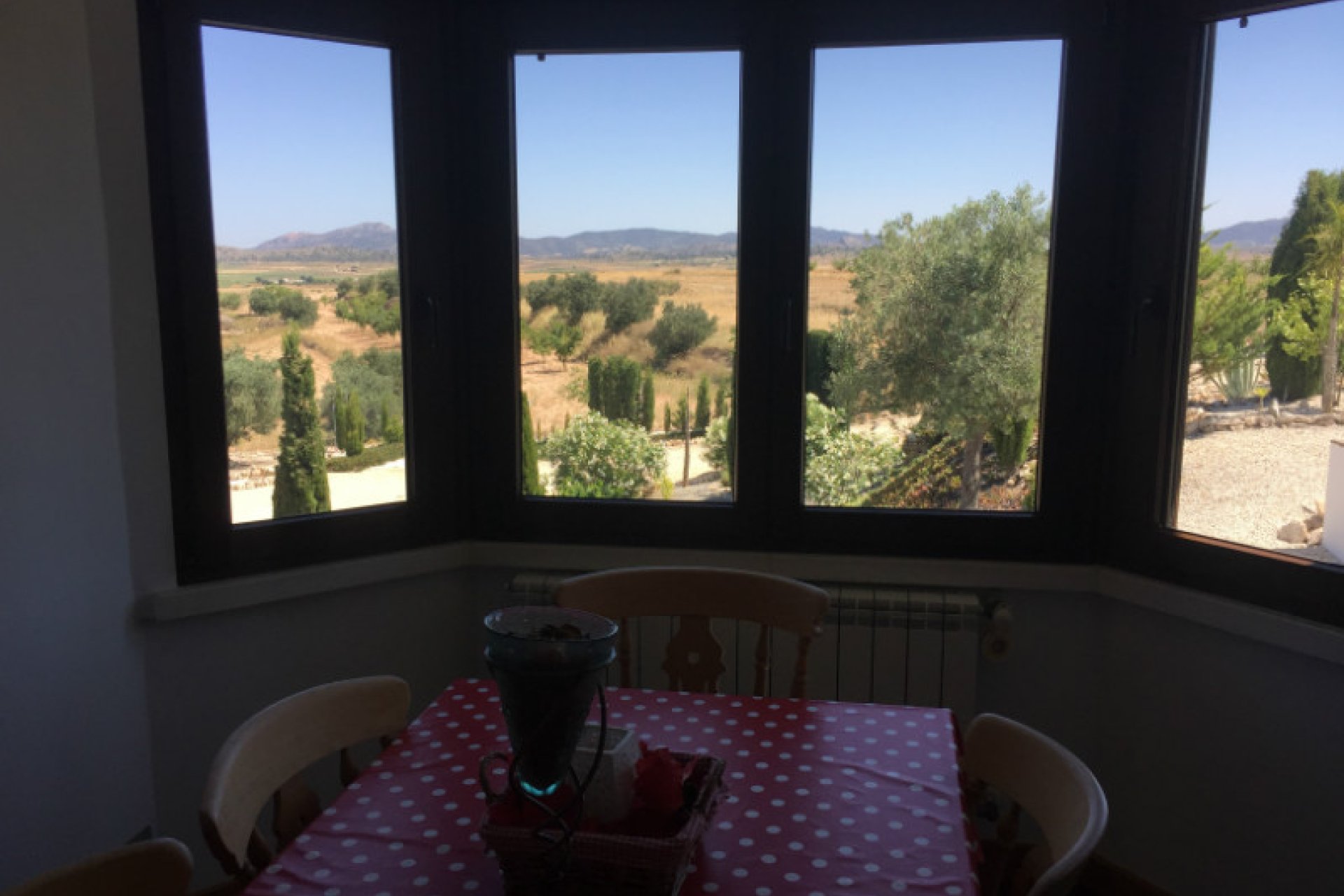 Resale - Country Property -
Pinoso