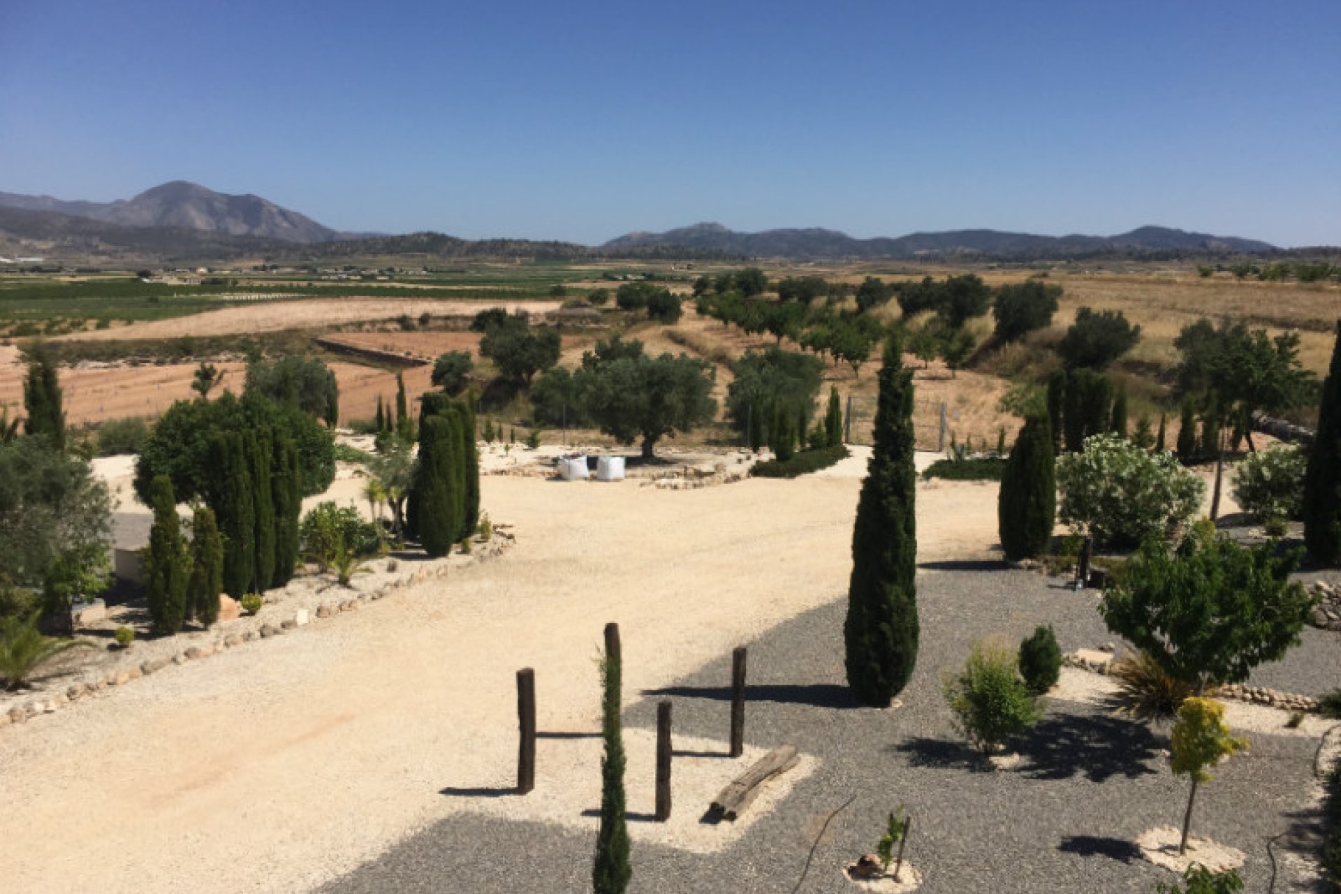 Resale - Country Property -
Pinoso