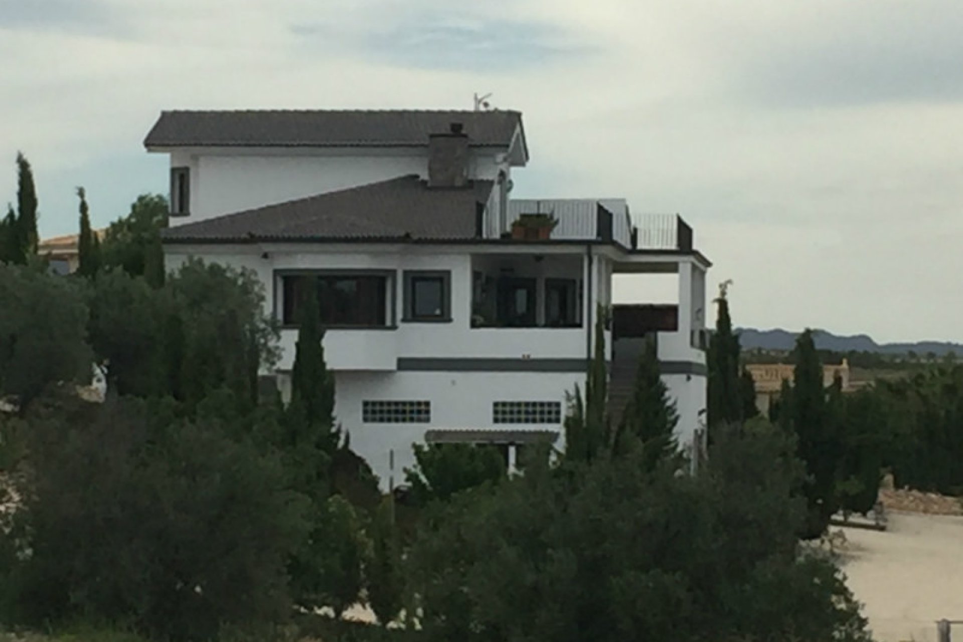 Resale - Country Property -
Pinoso