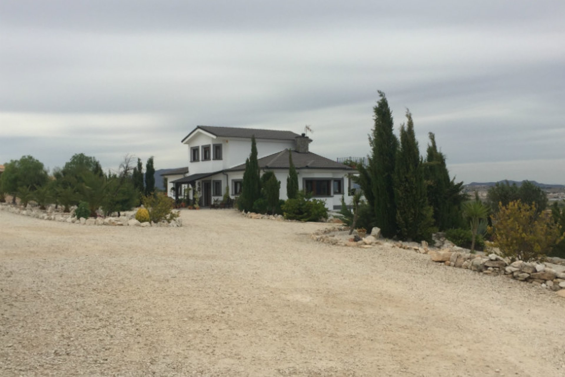 Resale - Country Property -
Pinoso