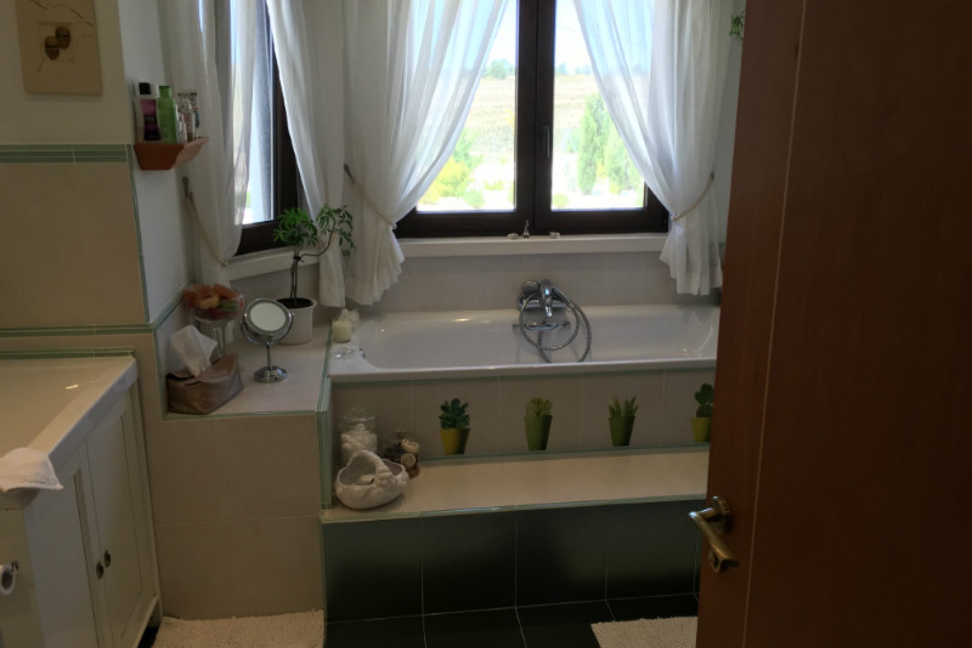 Resale - Country Property -
Pinoso