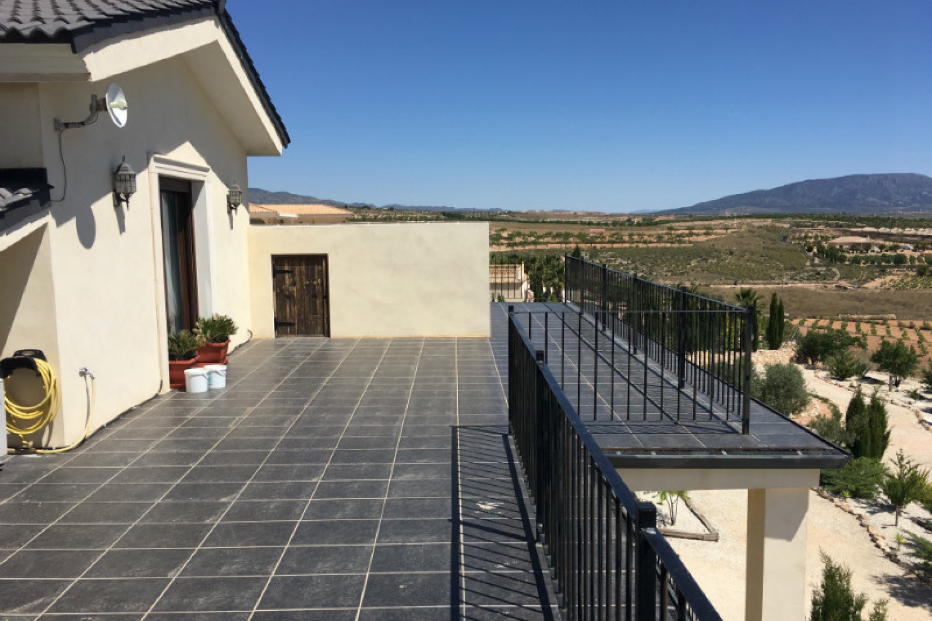 Resale - Country Property -
Pinoso