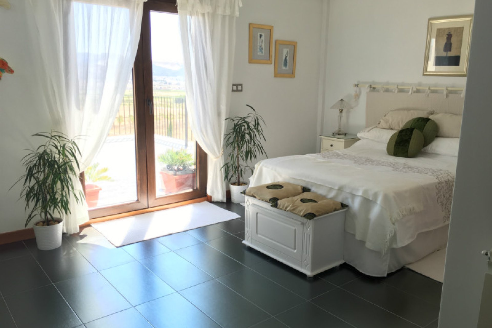 Resale - Country Property -
Pinoso