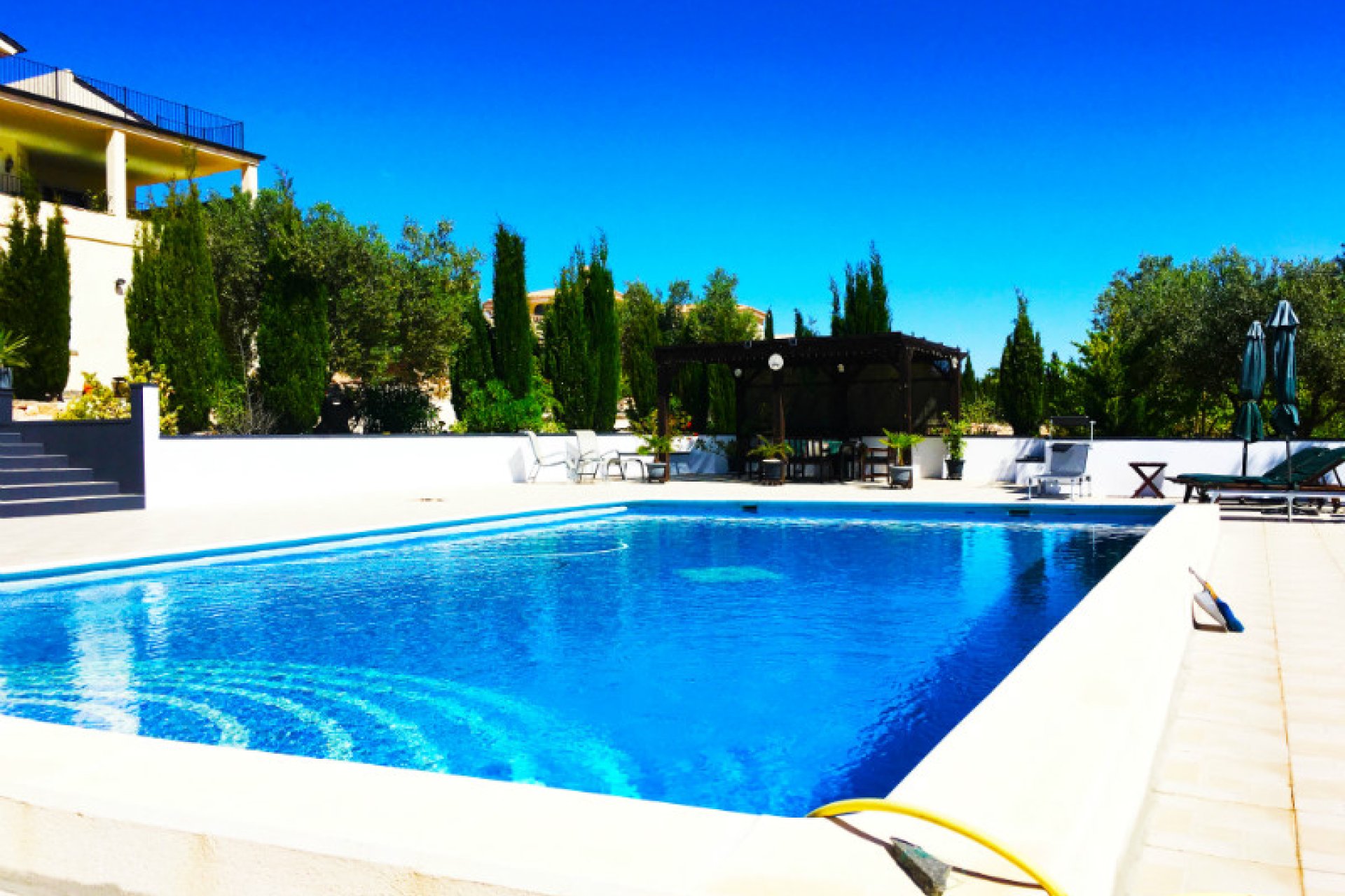 Resale - Country Property -
Pinoso