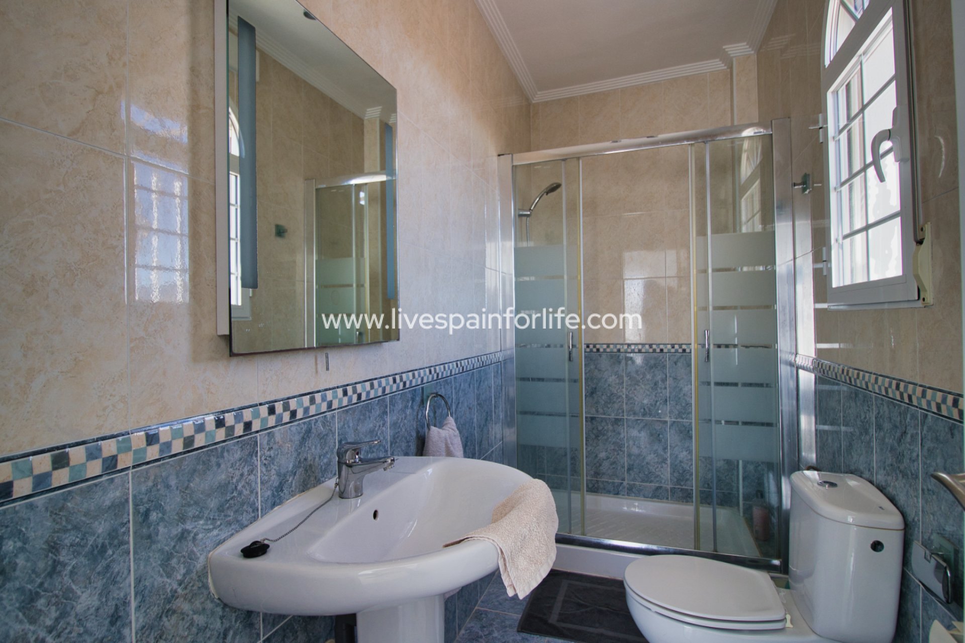 Resale - Country Property -
Pinoso