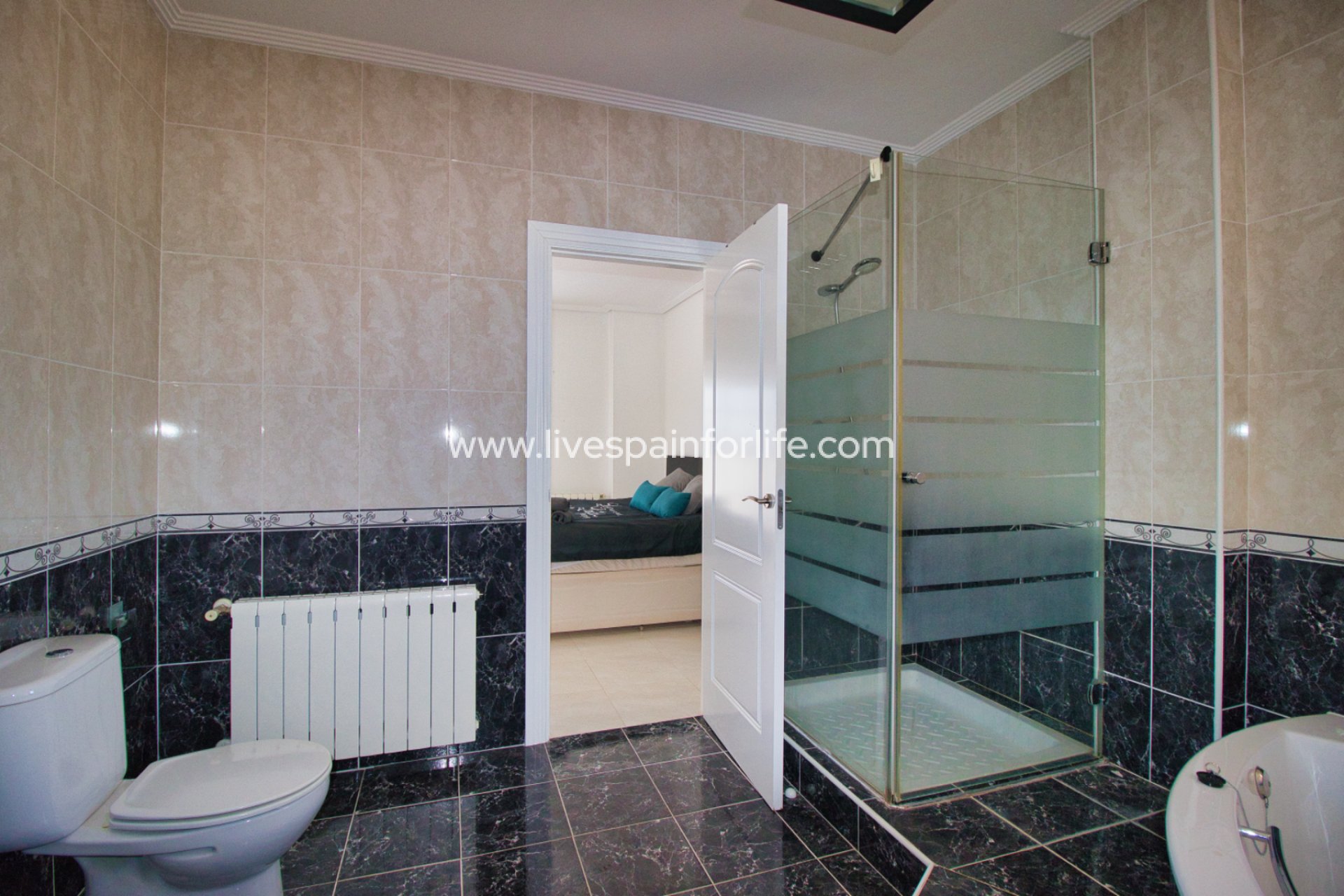 Resale - Country Property -
Pinoso