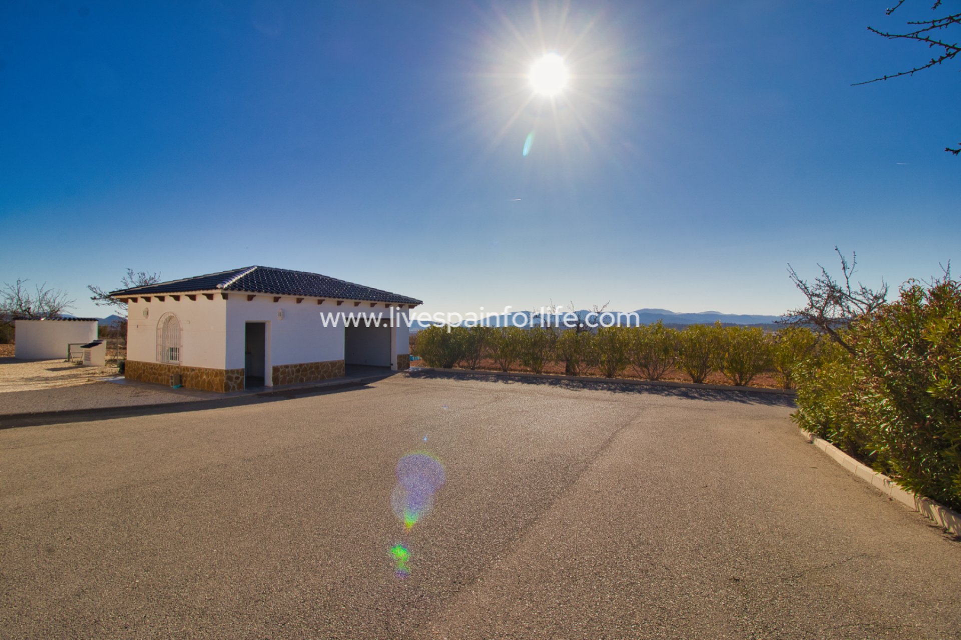 Resale - Country Property -
Pinoso