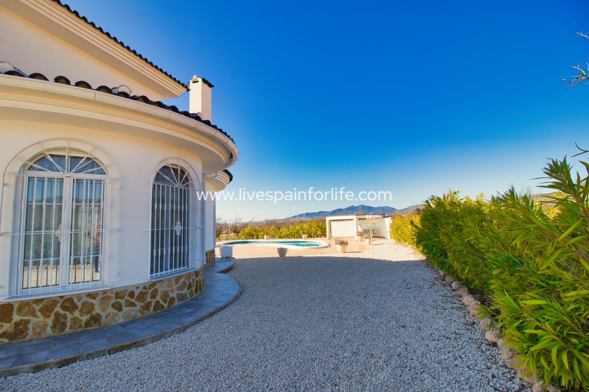 Resale - Country Property -
Pinoso