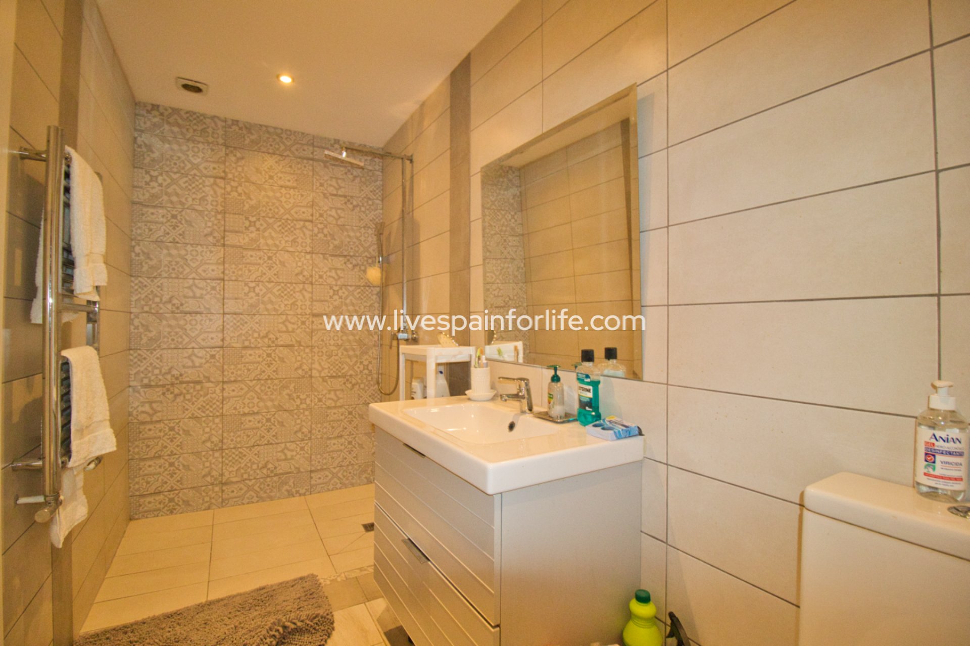 Resale - Country Property -
Pinoso