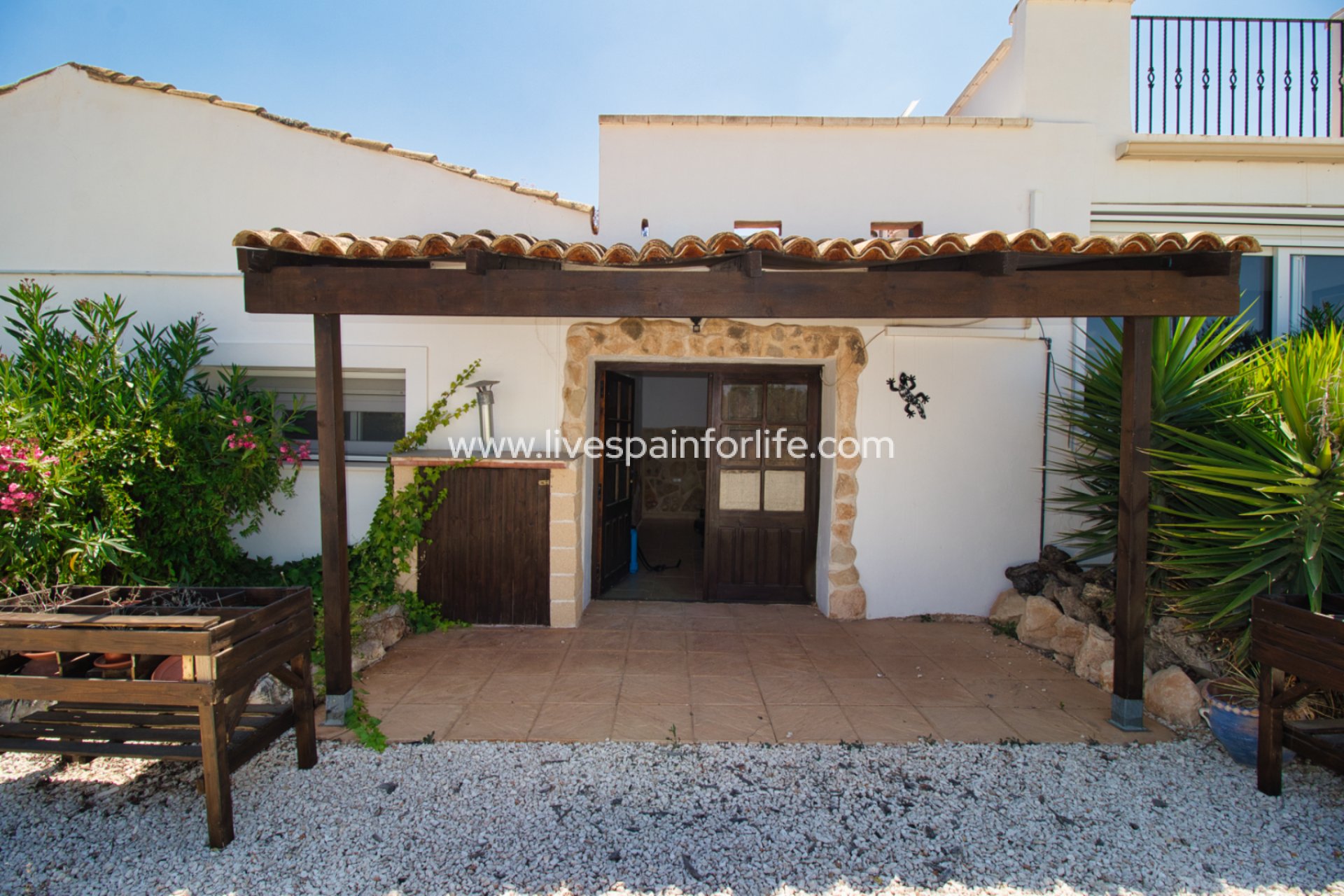 Resale - Country Property -
Pinoso