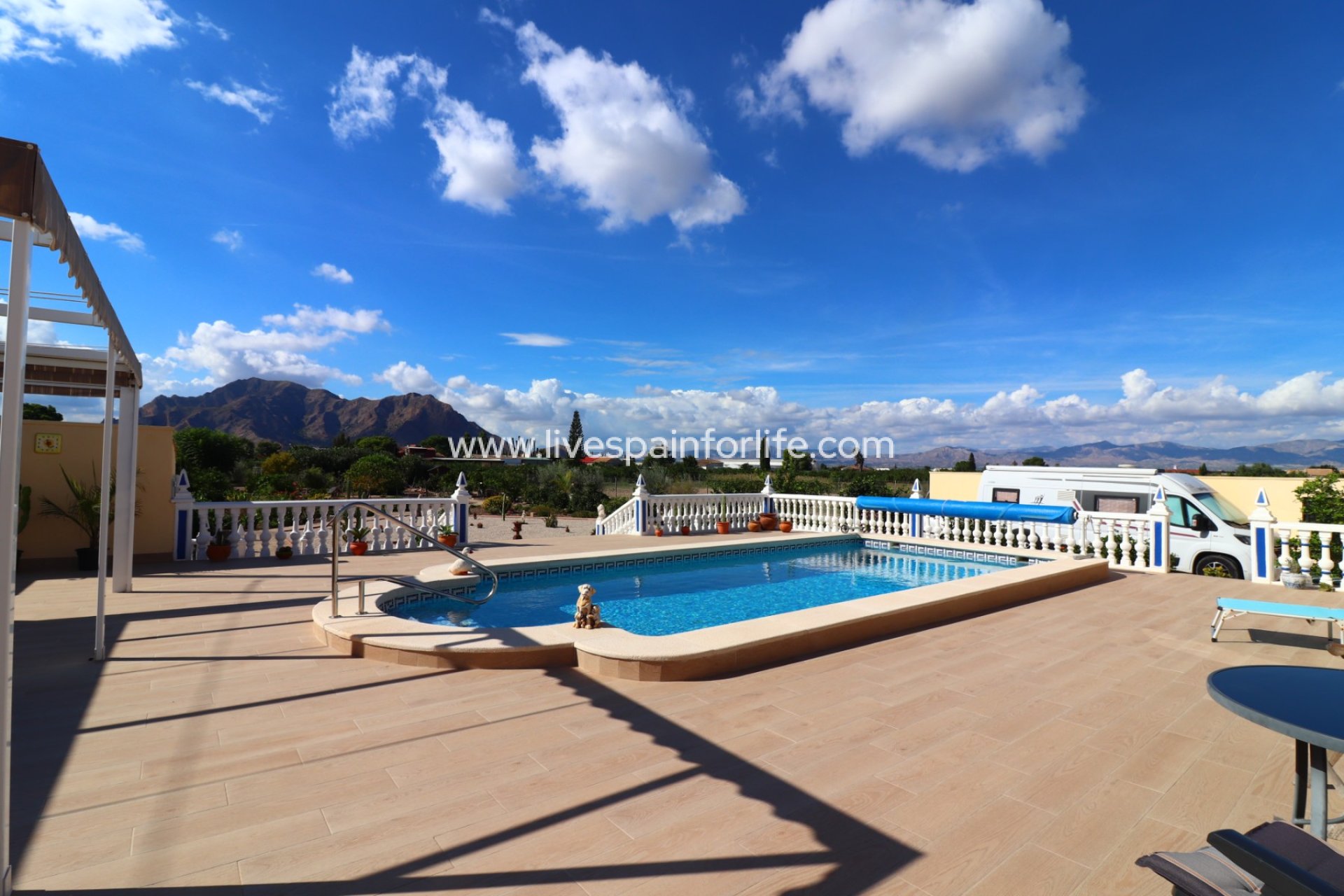 Resale - Country Property -
Rafal - El Mudamiento