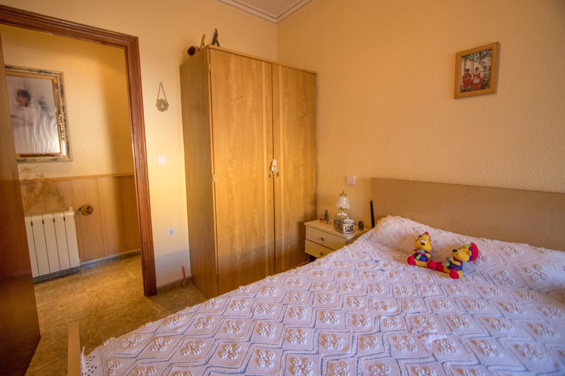 Resale - Country Property -
Redovan