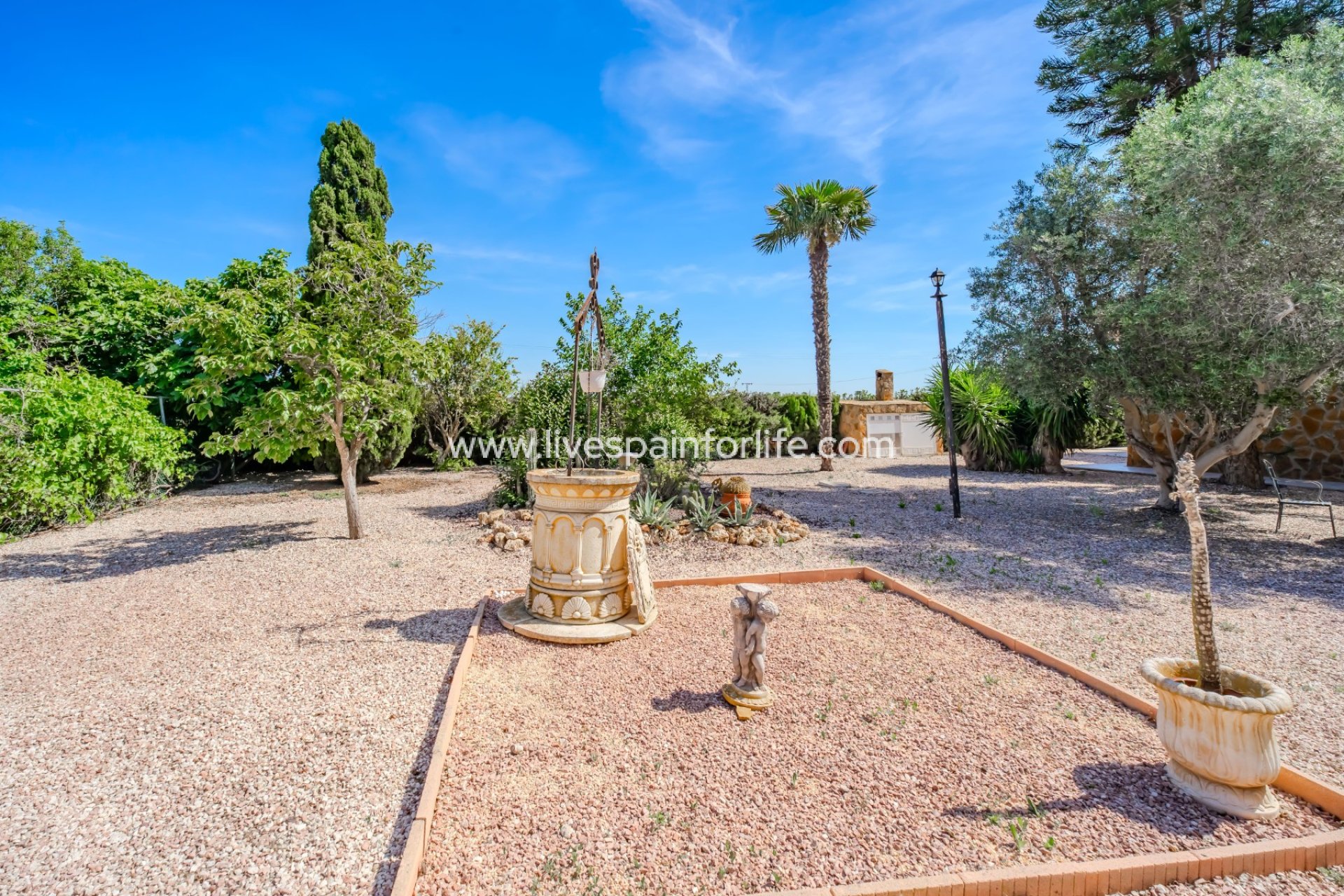 Resale - Country Property -
Rojales