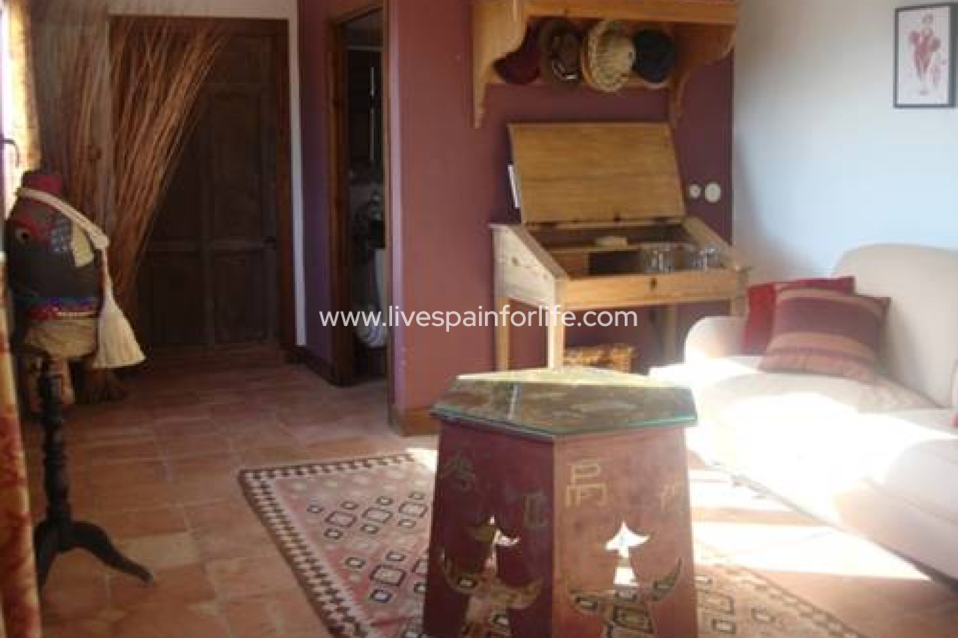 Resale - Country Property -
Torremendo