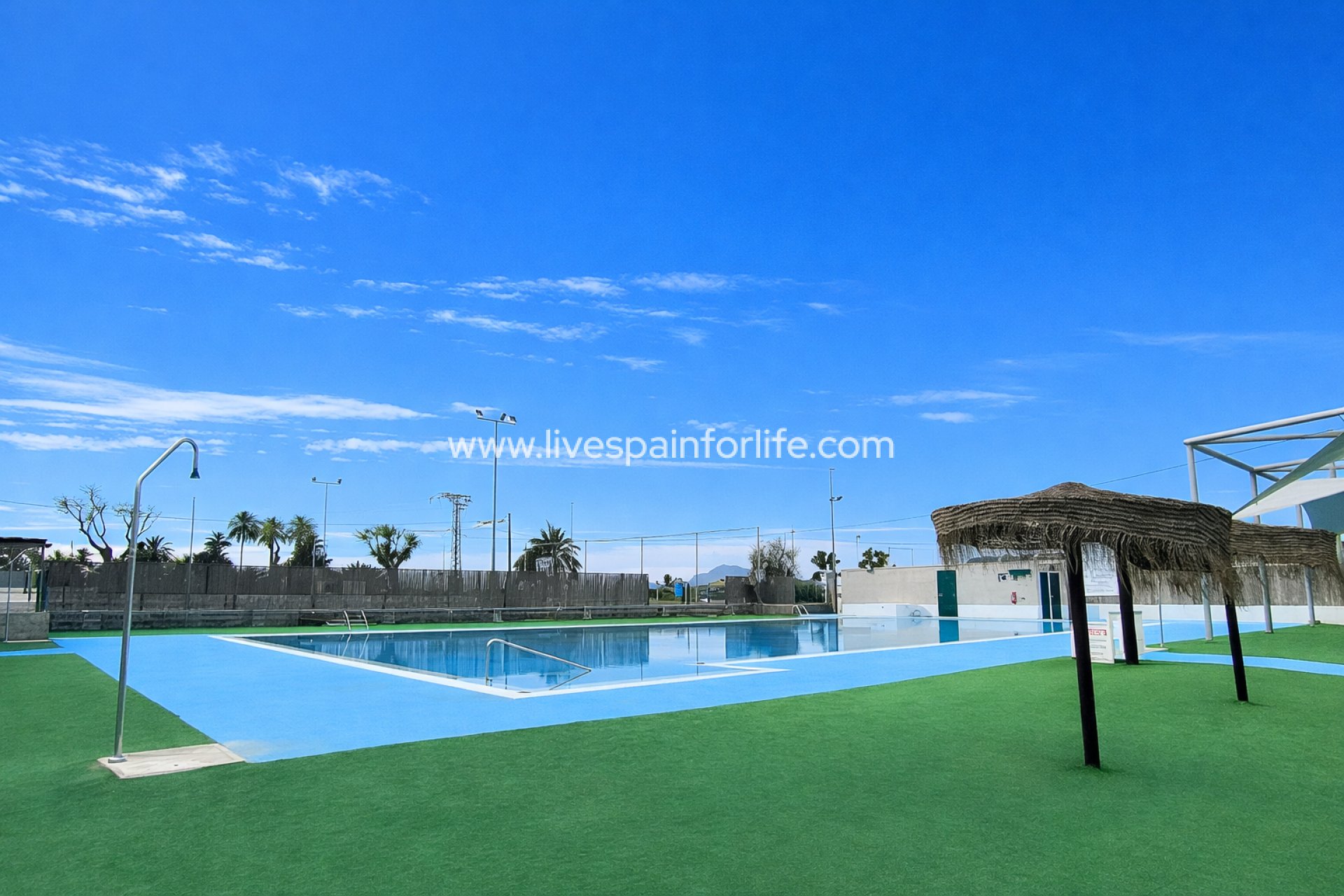 Resale - Duplex -
Daya Vieja - Daya Vieja - Town