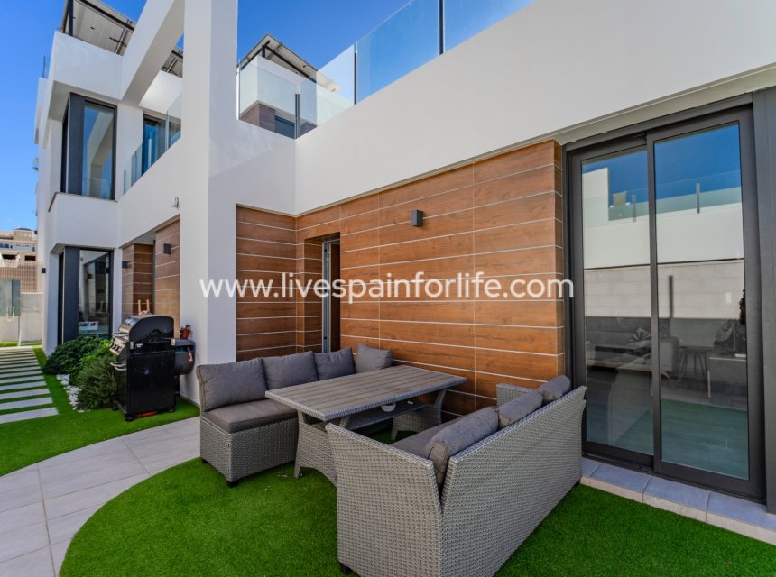 Resale - Semi-detached house -
Benijofar