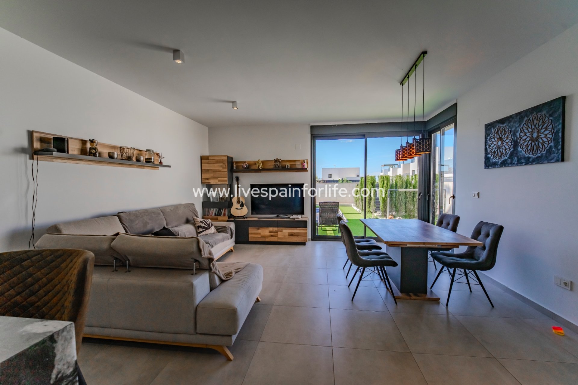 Resale - Semi-detached house -
Benijofar