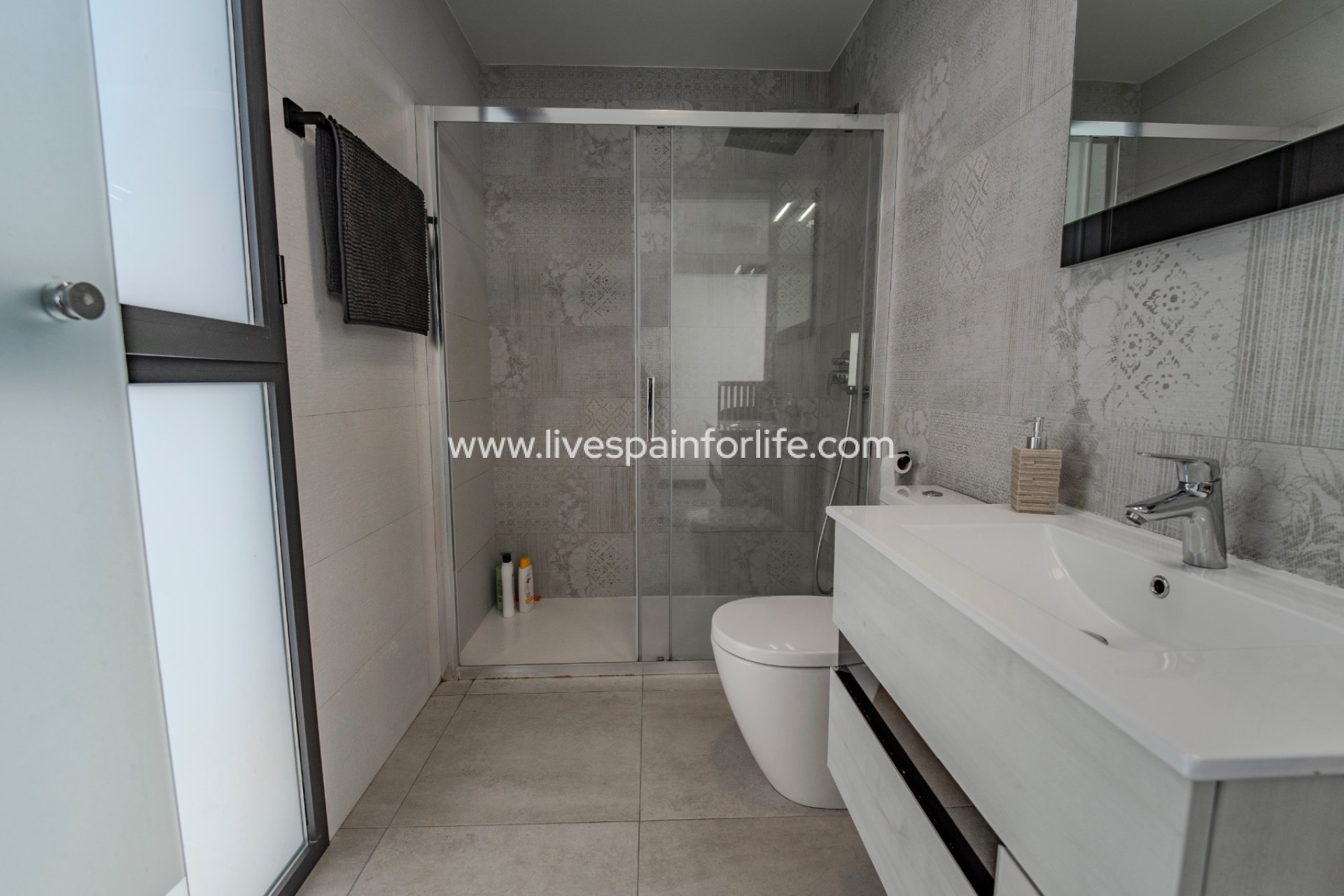 Resale - Semi-detached house -
Benijofar