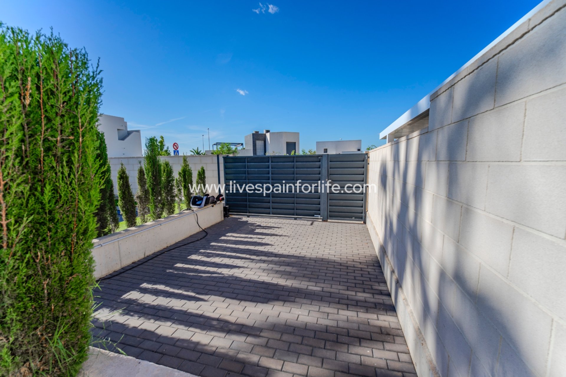 Resale - Semi-detached house -
Benijofar