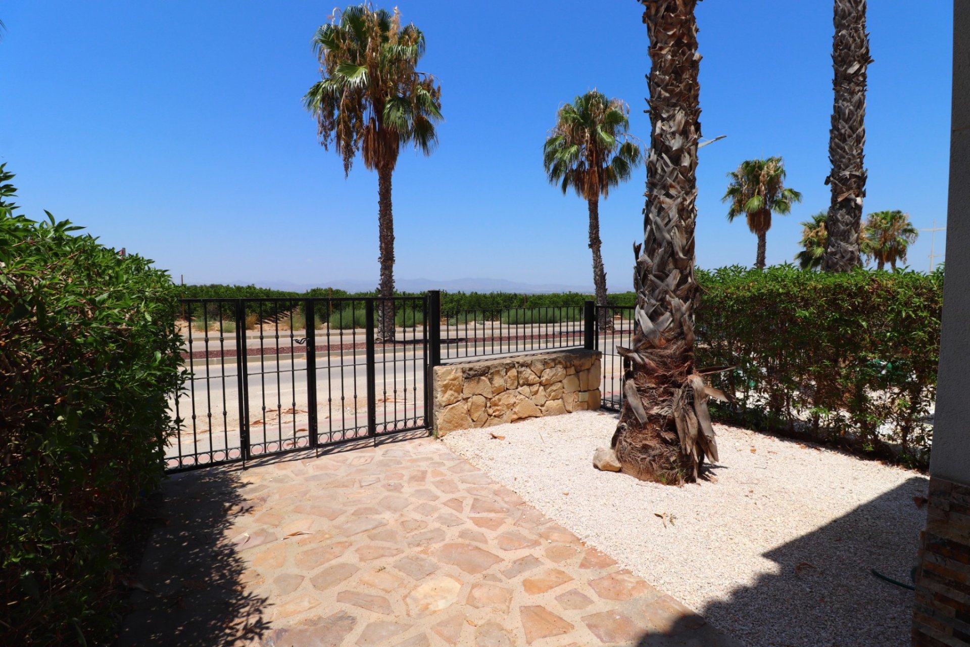 Resale - Semi-detached house / Quad -
Algorfa - La Finca Golf Resort