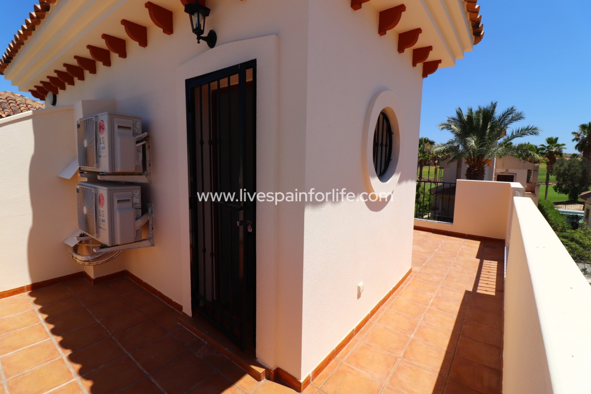 Resale - Semi-detached house / Quad -
Algorfa - La Finca Golf