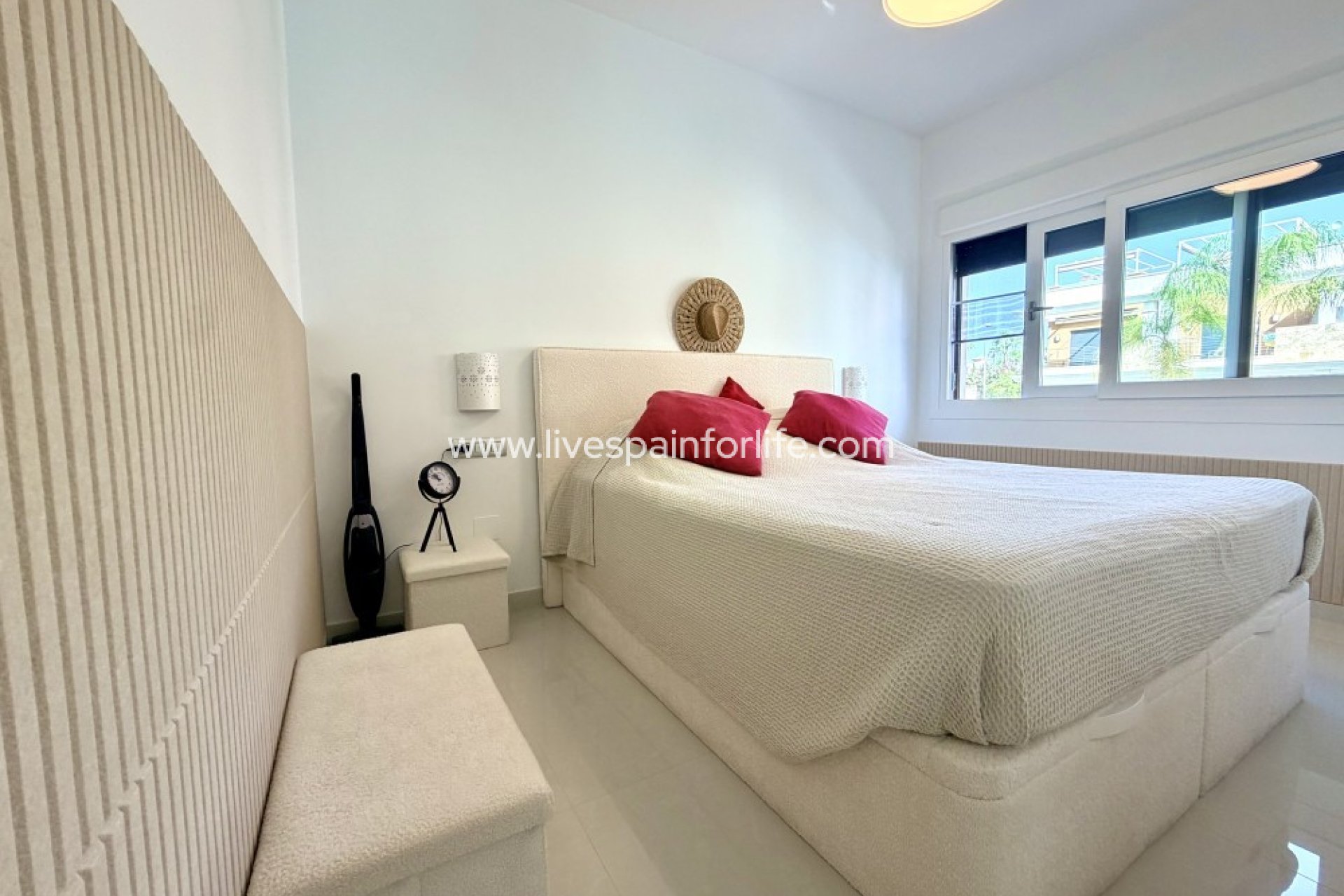 Resale - Semi-detached house / Quad -
Ciudad Quesada