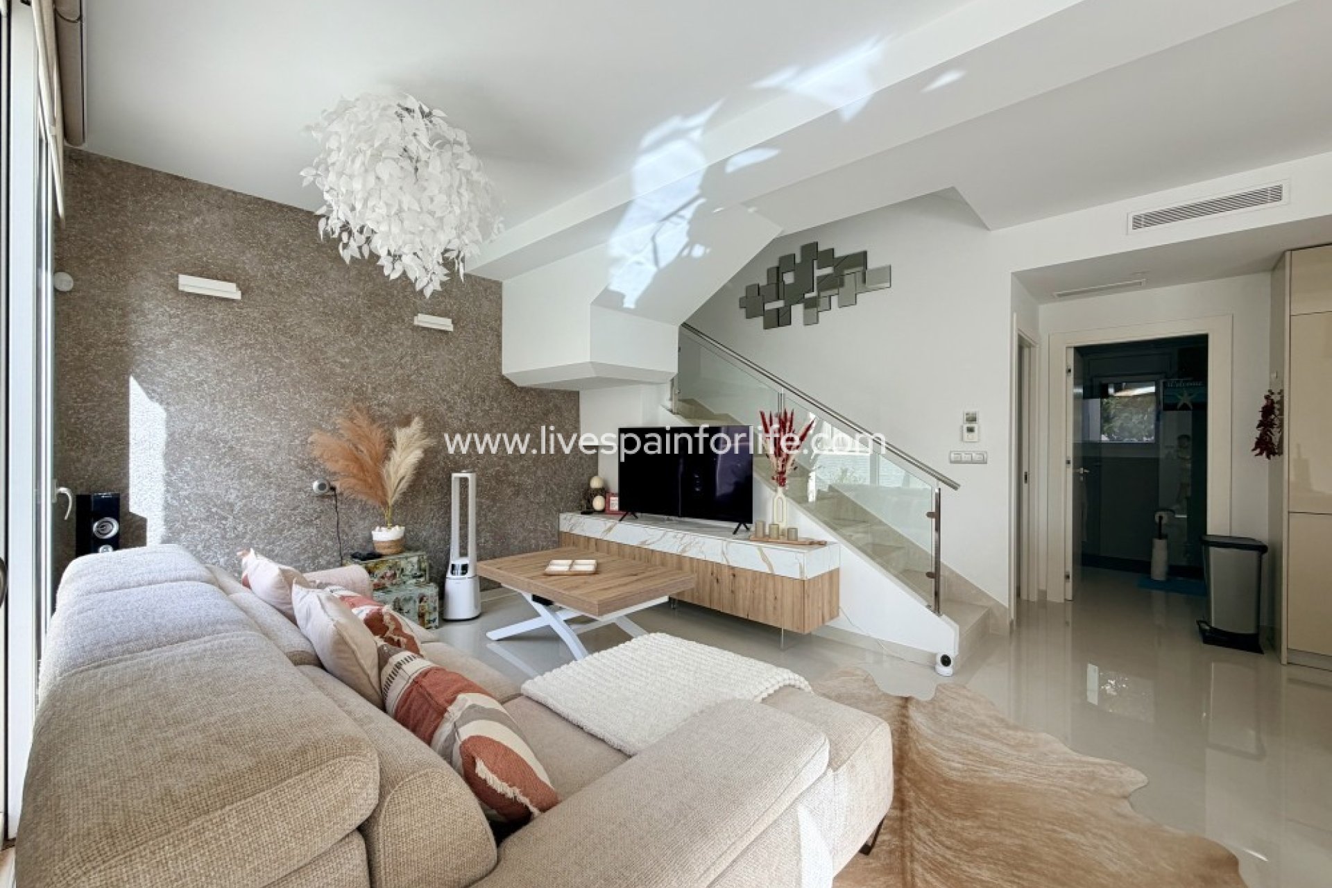 Resale - Semi-detached house / Quad -
Ciudad Quesada