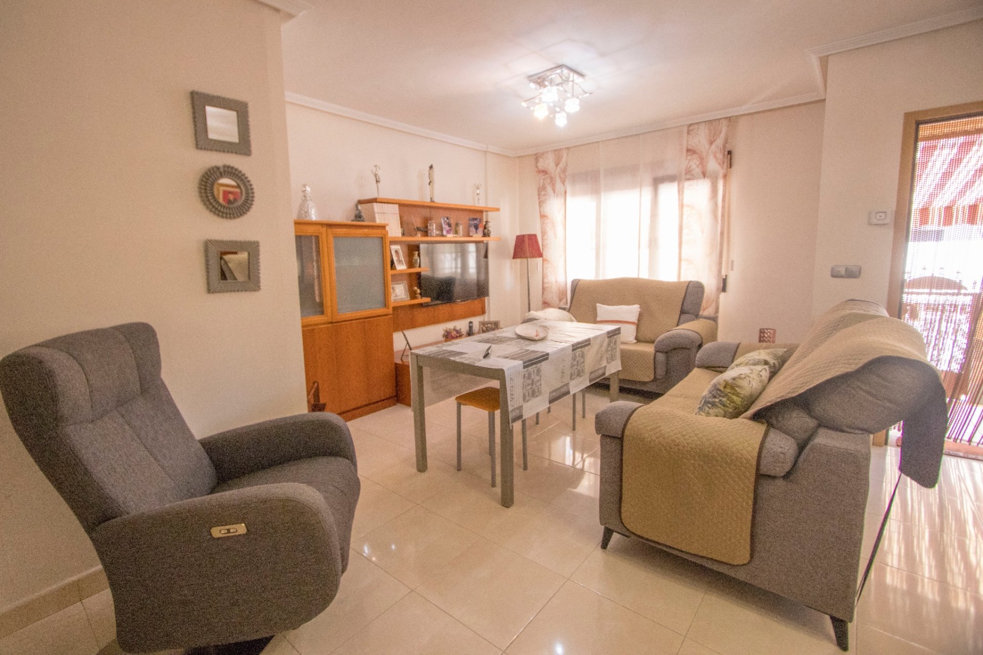 Resale - Town house -
Albatera